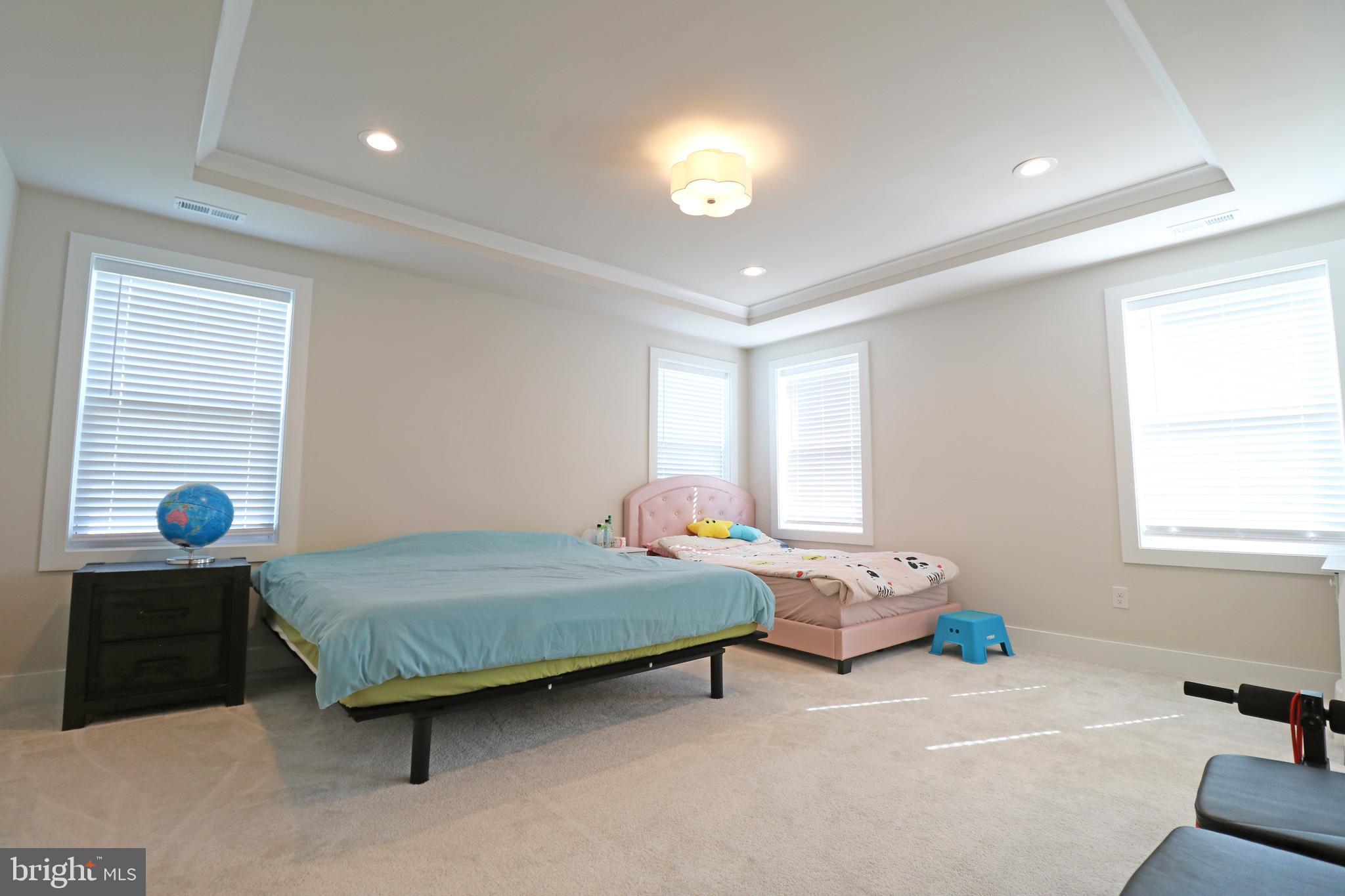 STONEBROOK AT UPPER MERION - Residential