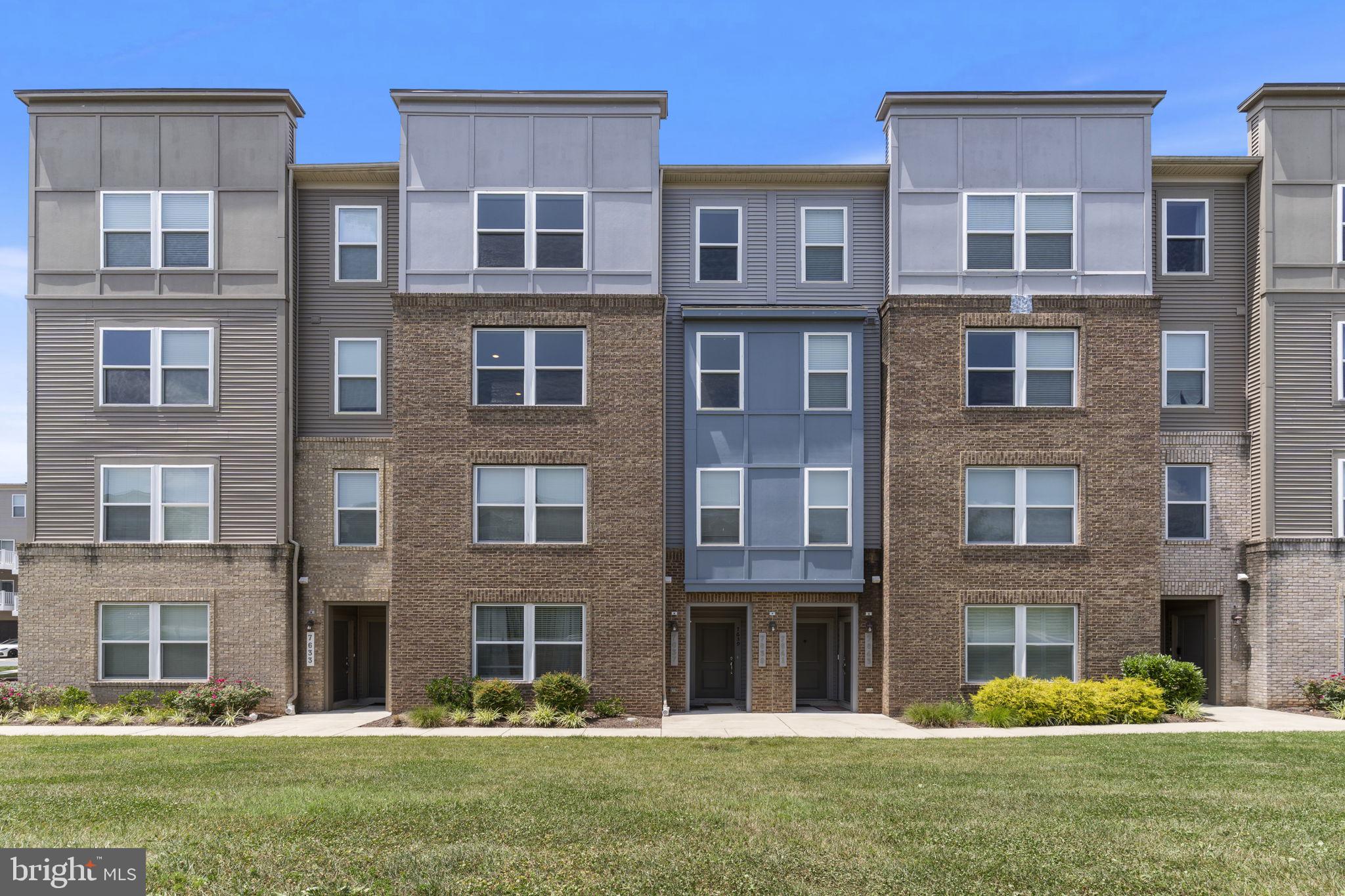 ARUNDEL VILLAGE - Residential