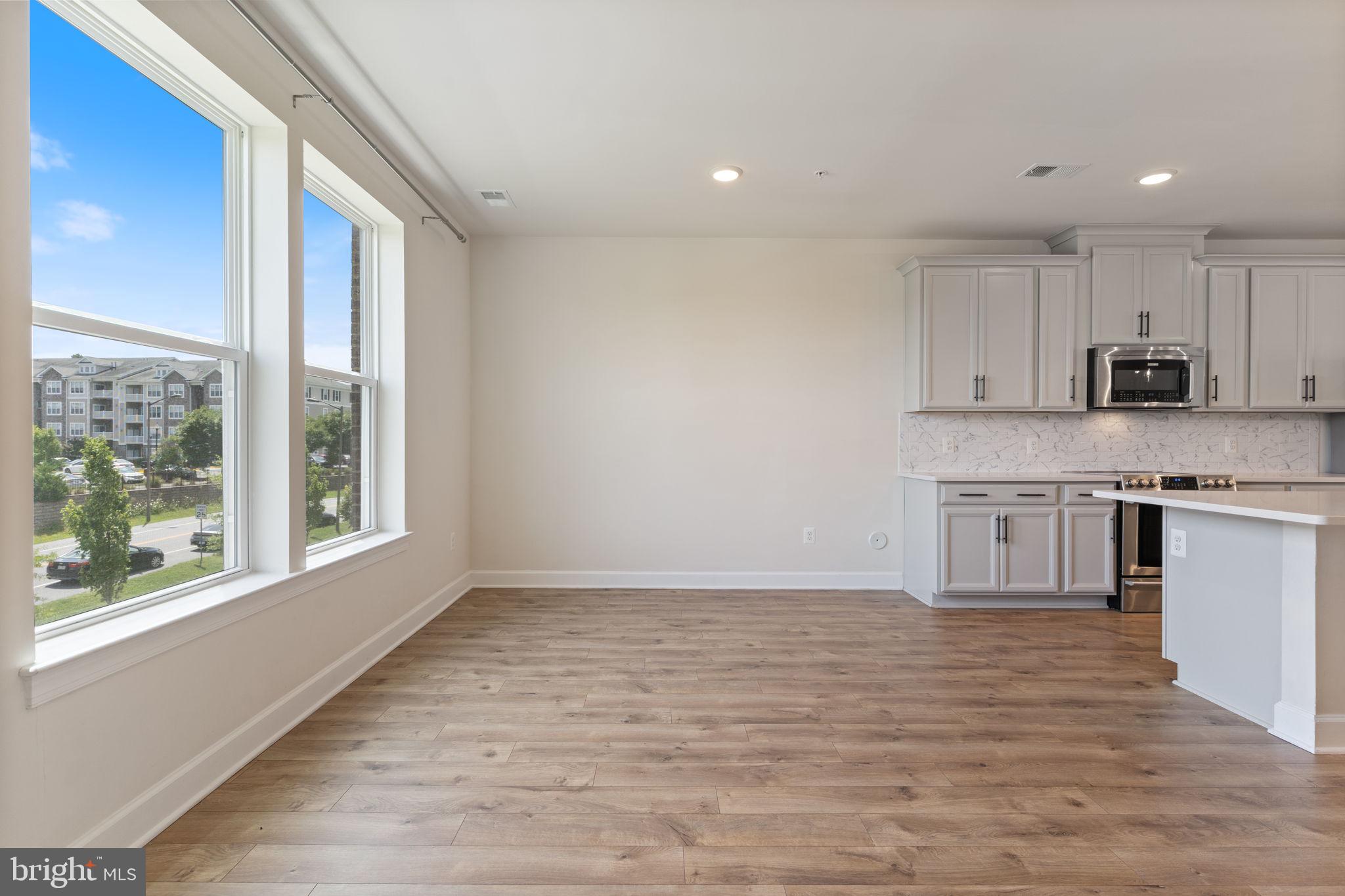 ARUNDEL VILLAGE - Residential