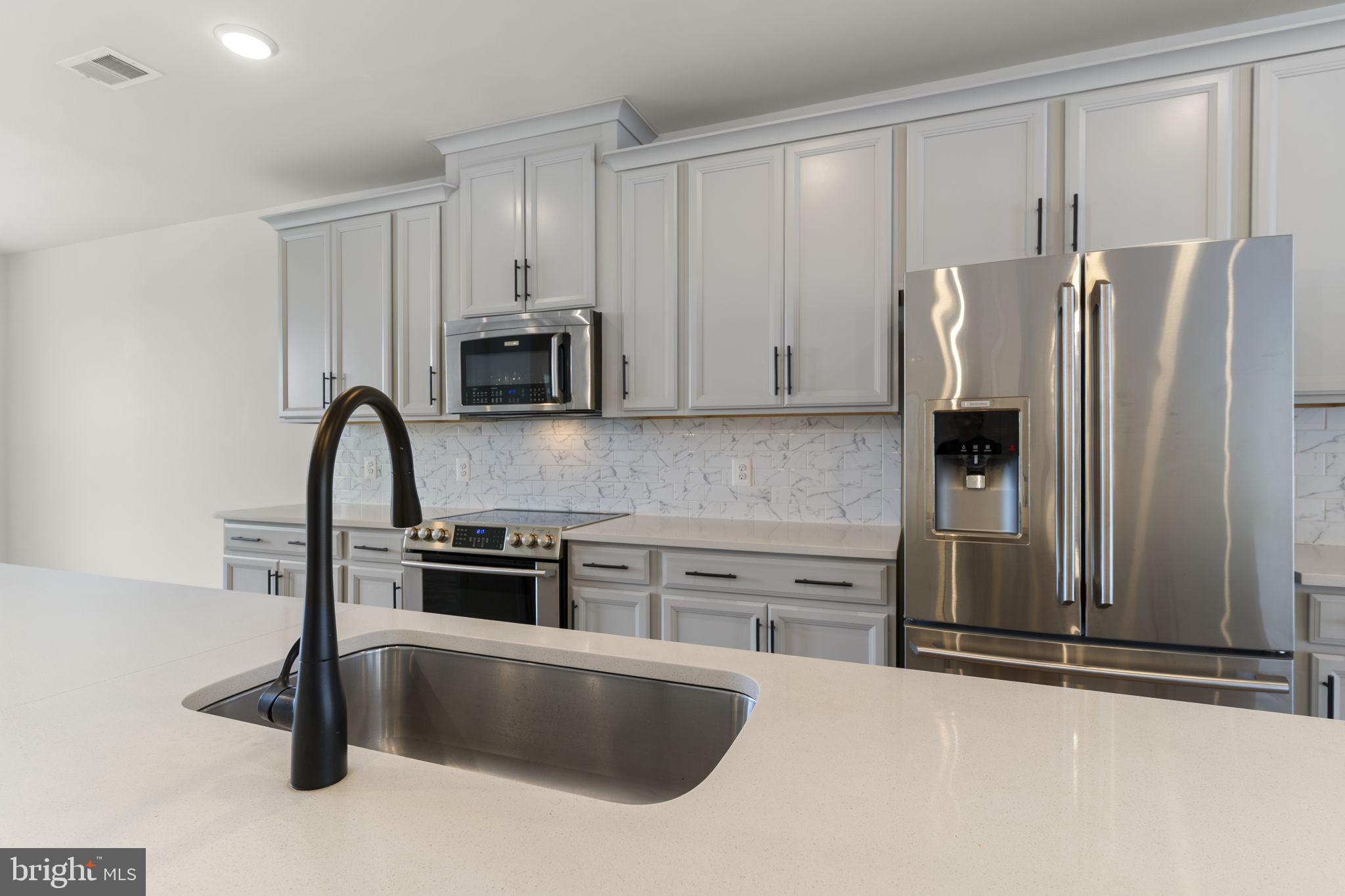 ARUNDEL VILLAGE - Residential