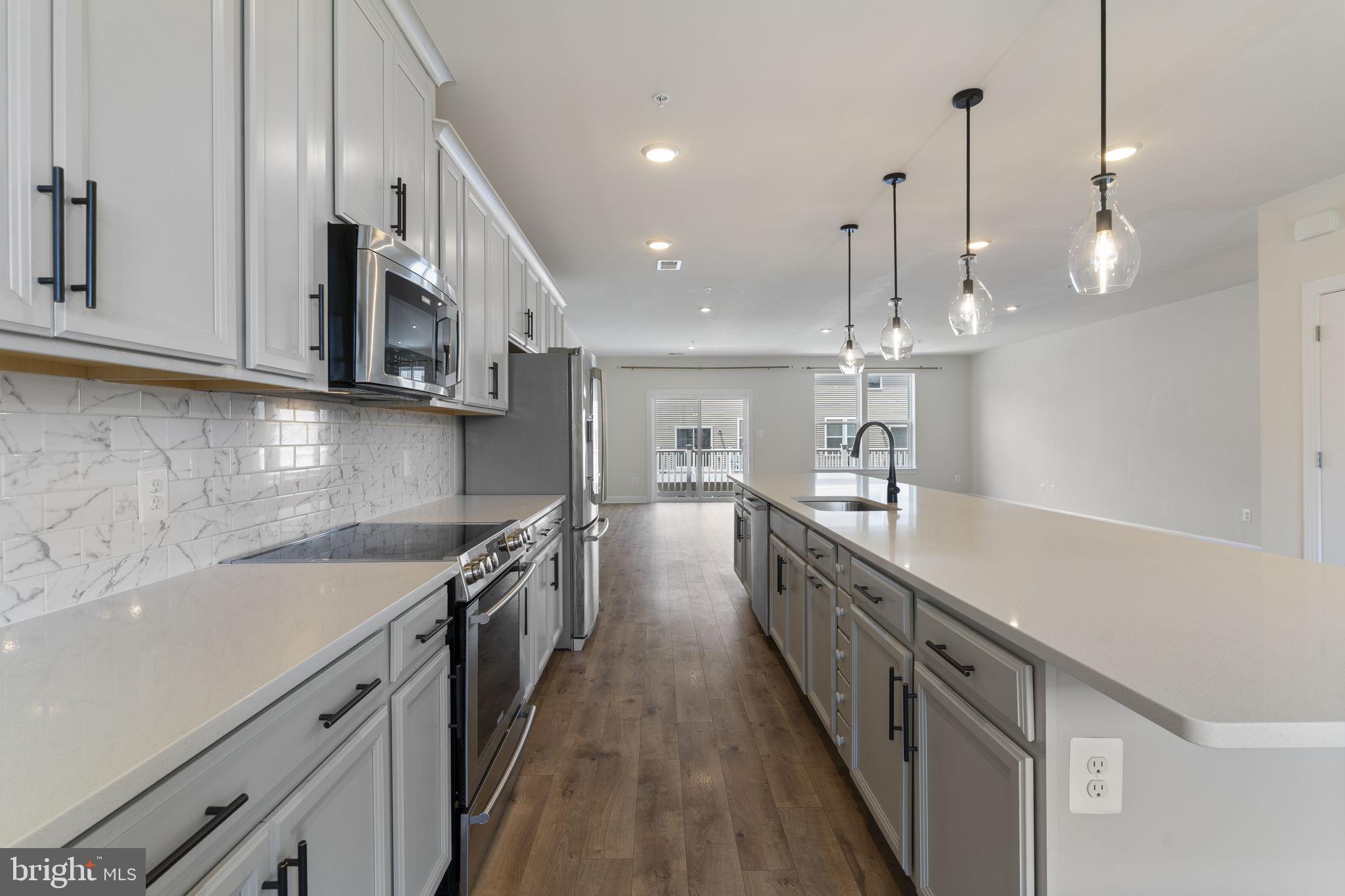 ARUNDEL VILLAGE - Residential