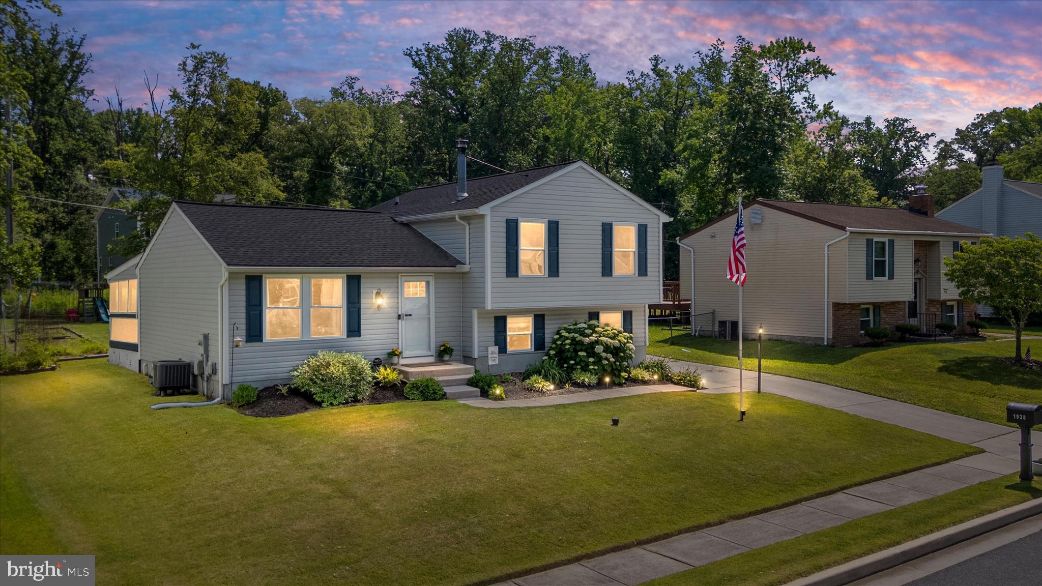 SUE CREEK LANDING - Residential