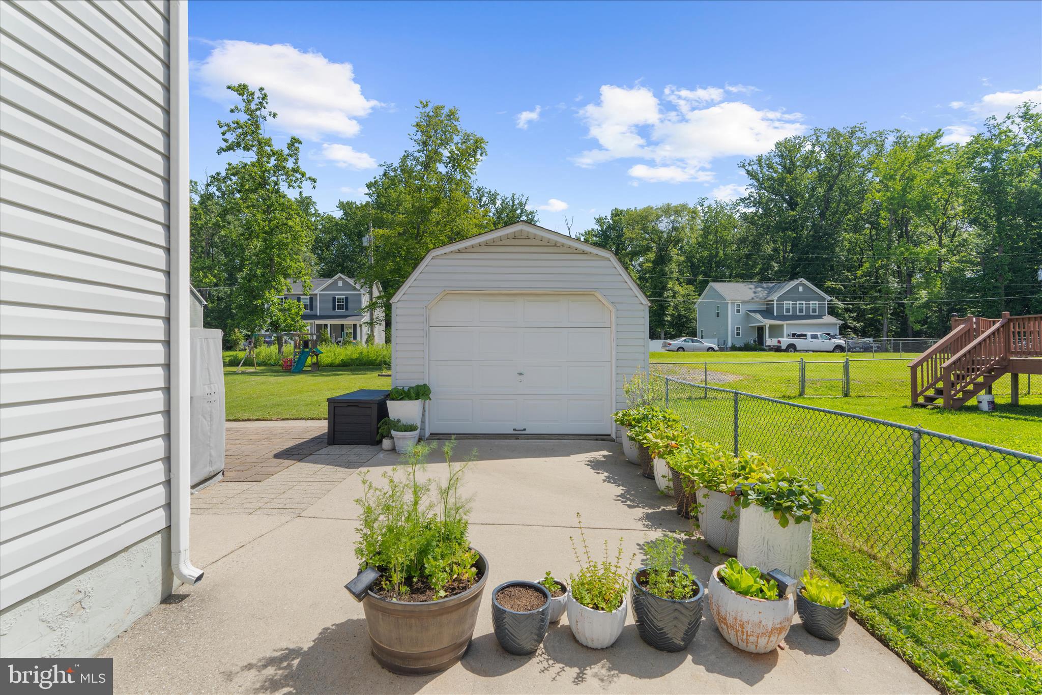 SUE CREEK LANDING - Residential