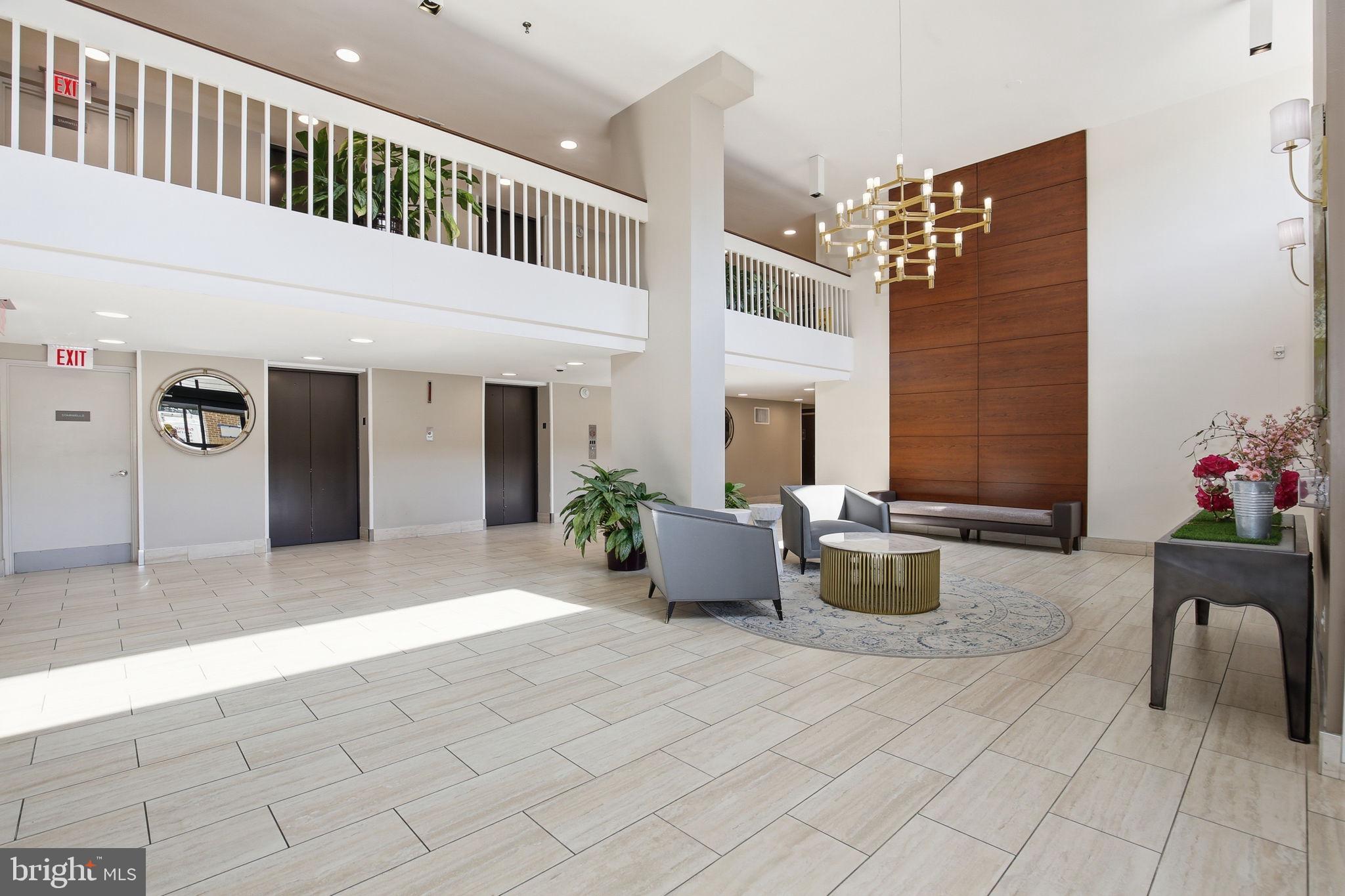 IDYLWOOD TOWERS - Residential
