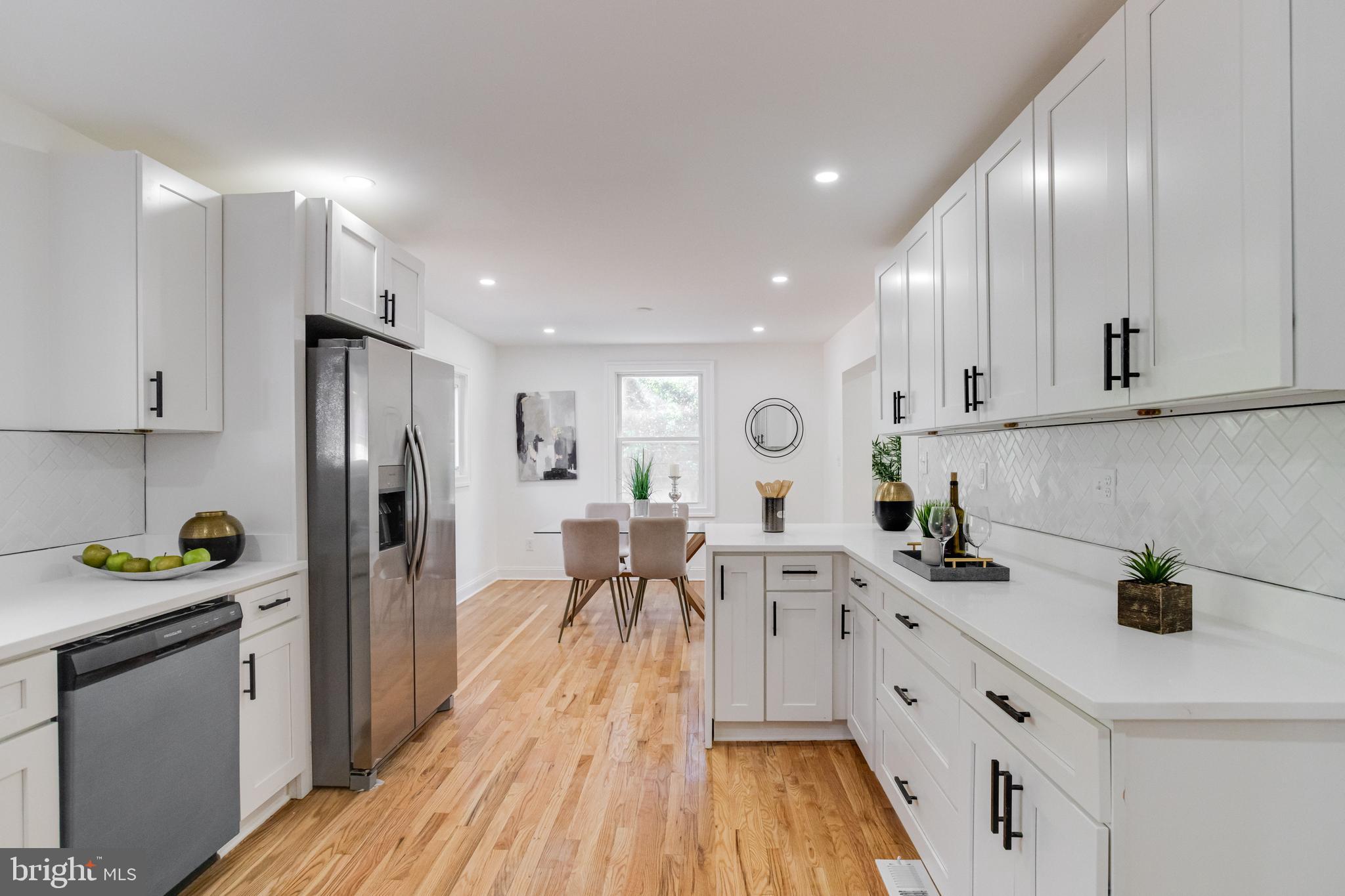 FAIRVIEW ESTATES - Residential