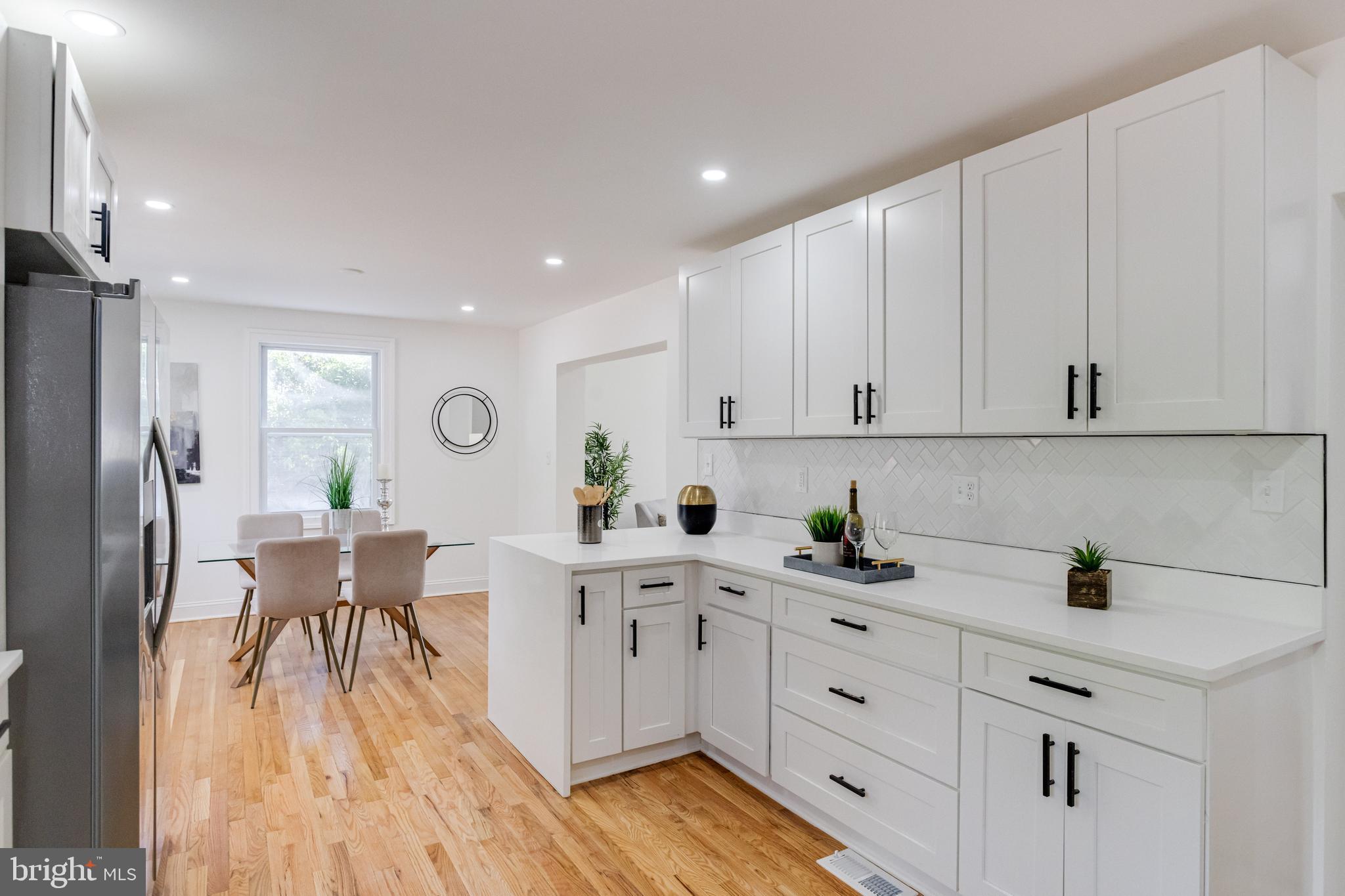 FAIRVIEW ESTATES - Residential