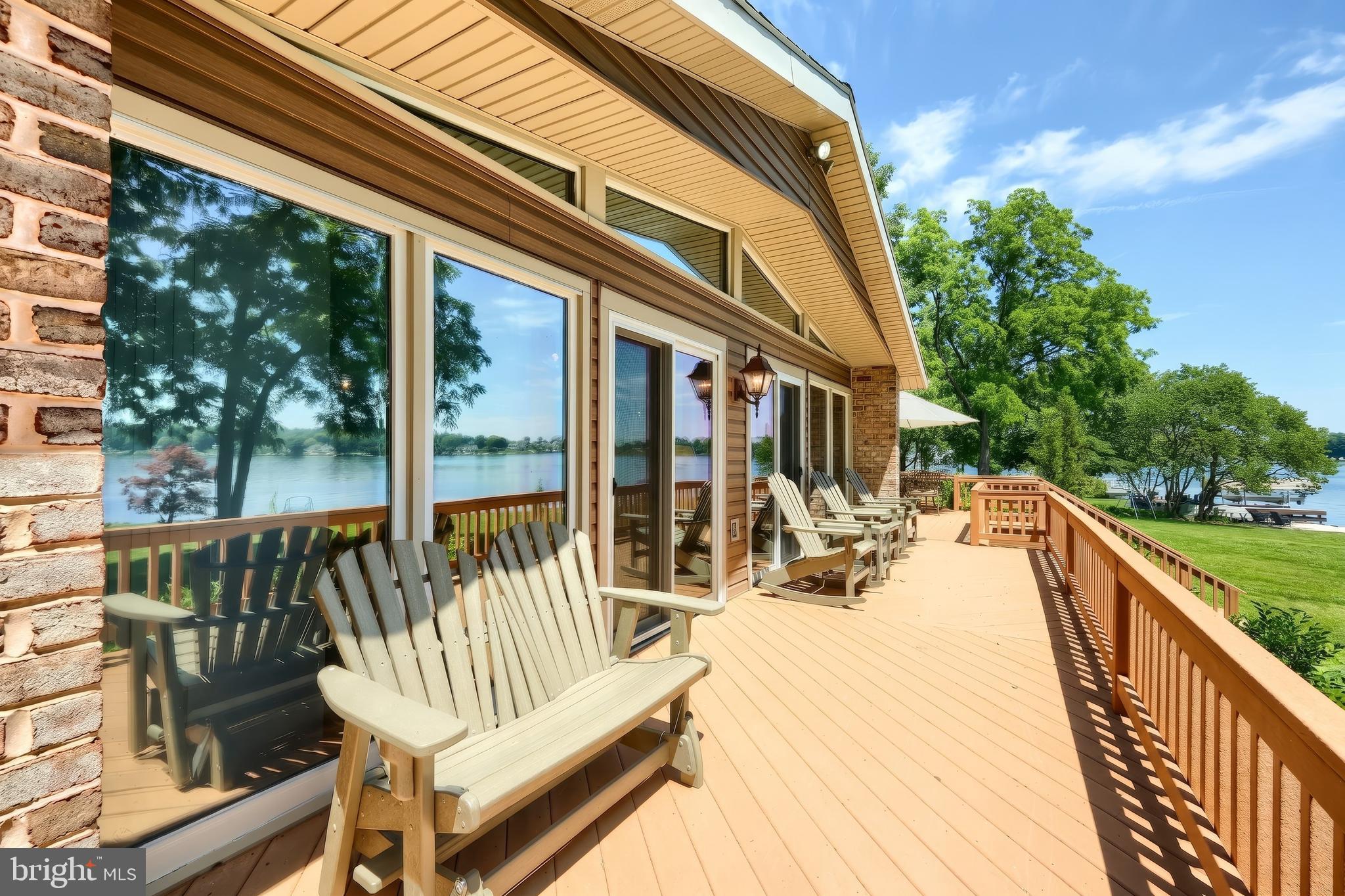 LAKE MEADE - Residential