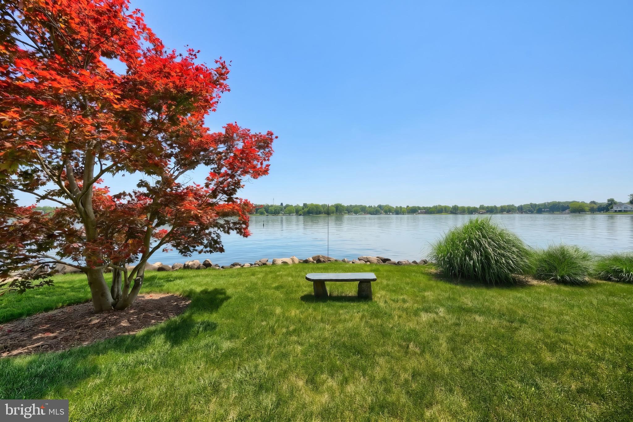 LAKE MEADE - Residential