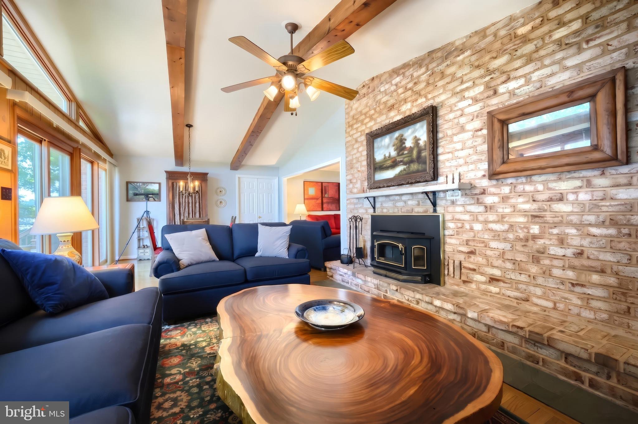 LAKE MEADE - Residential