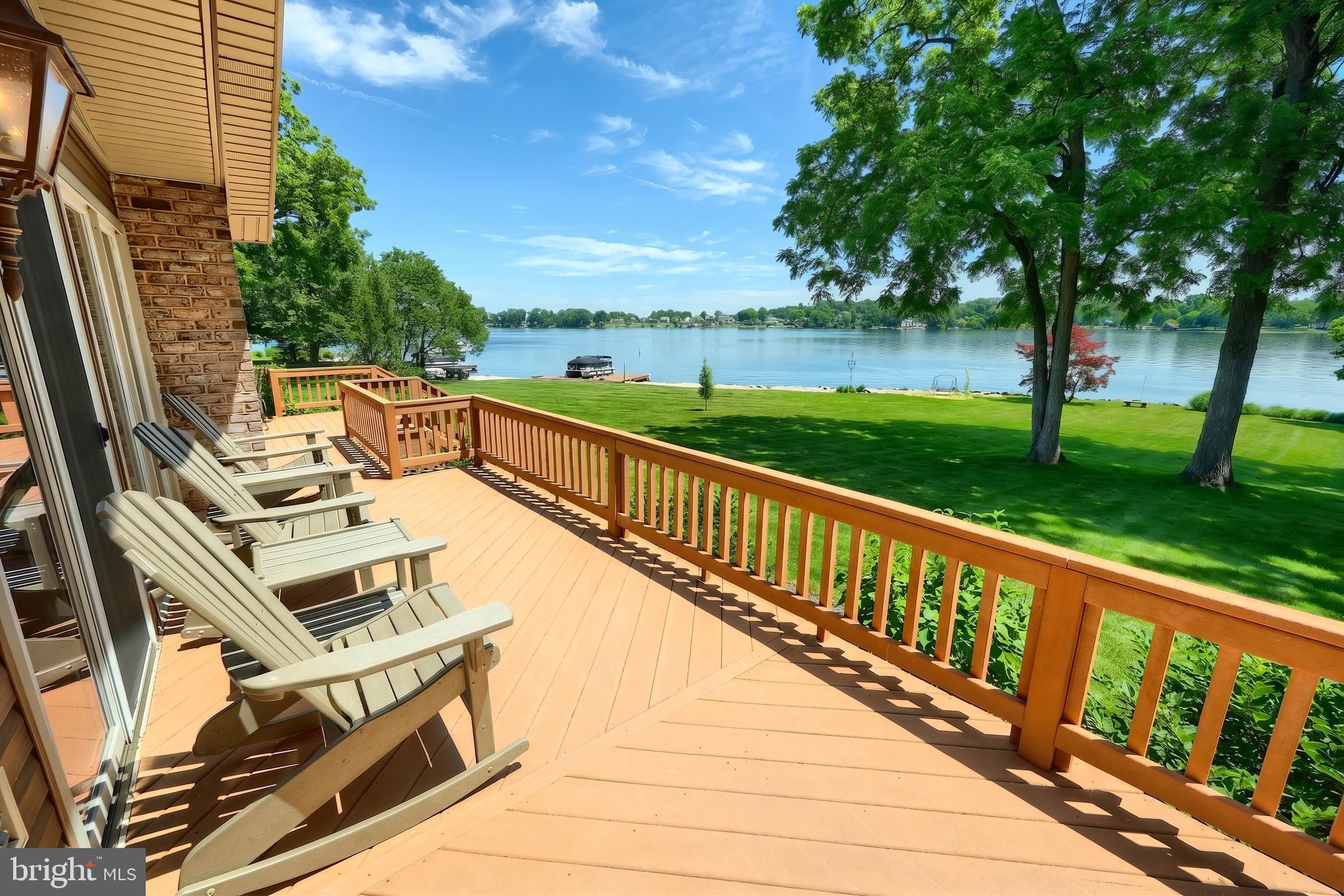 LAKE MEADE - Residential