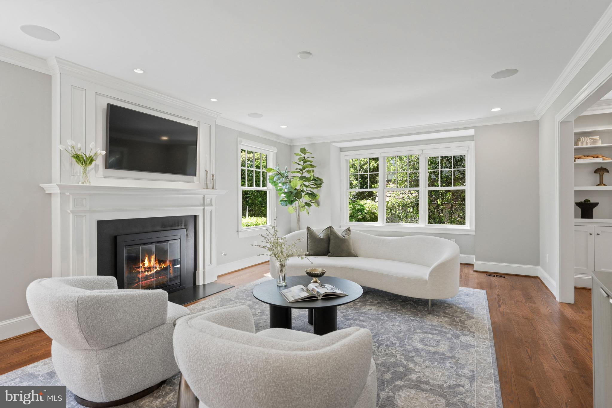 WESLEY HEIGHTS - Residential