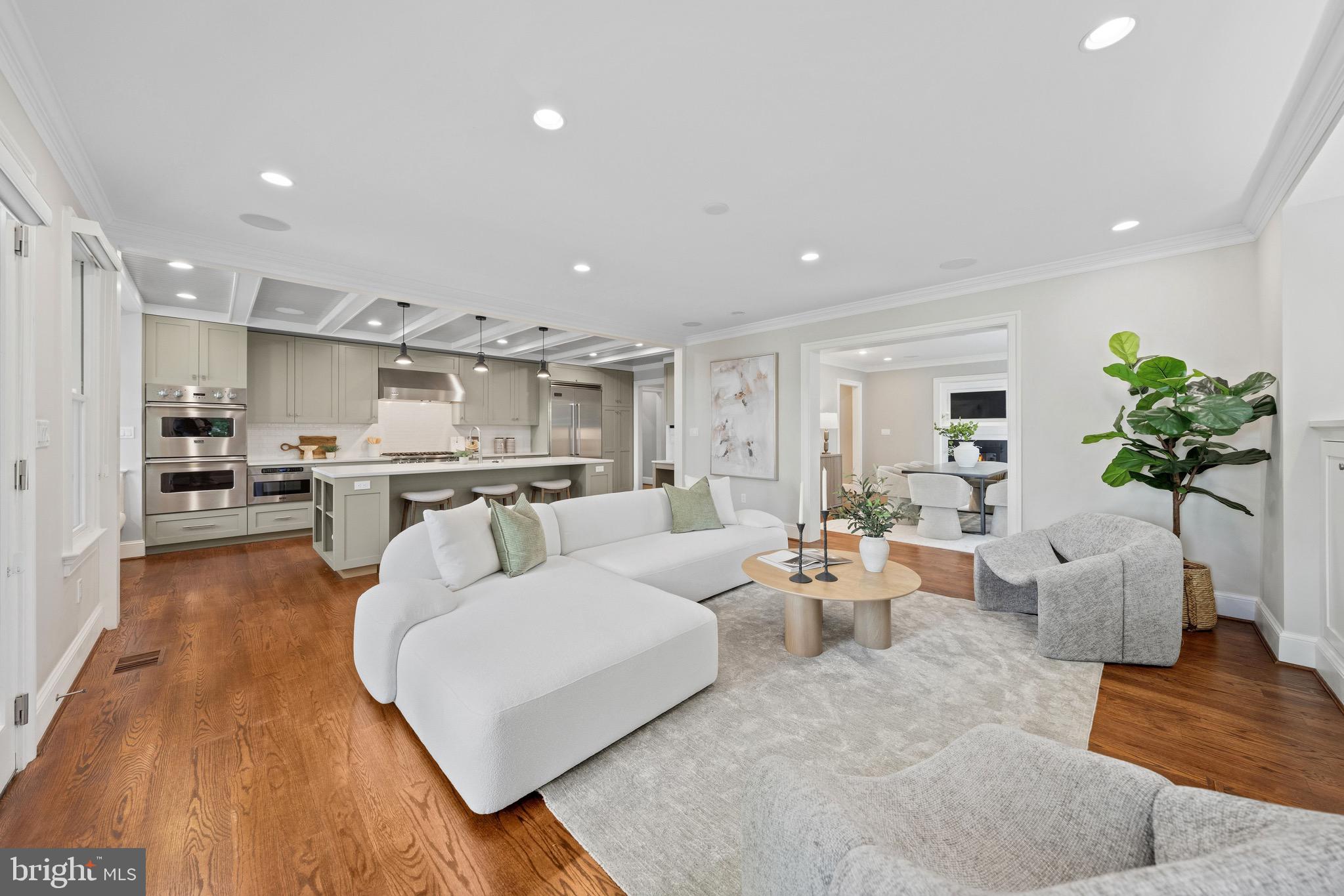 WESLEY HEIGHTS - Residential