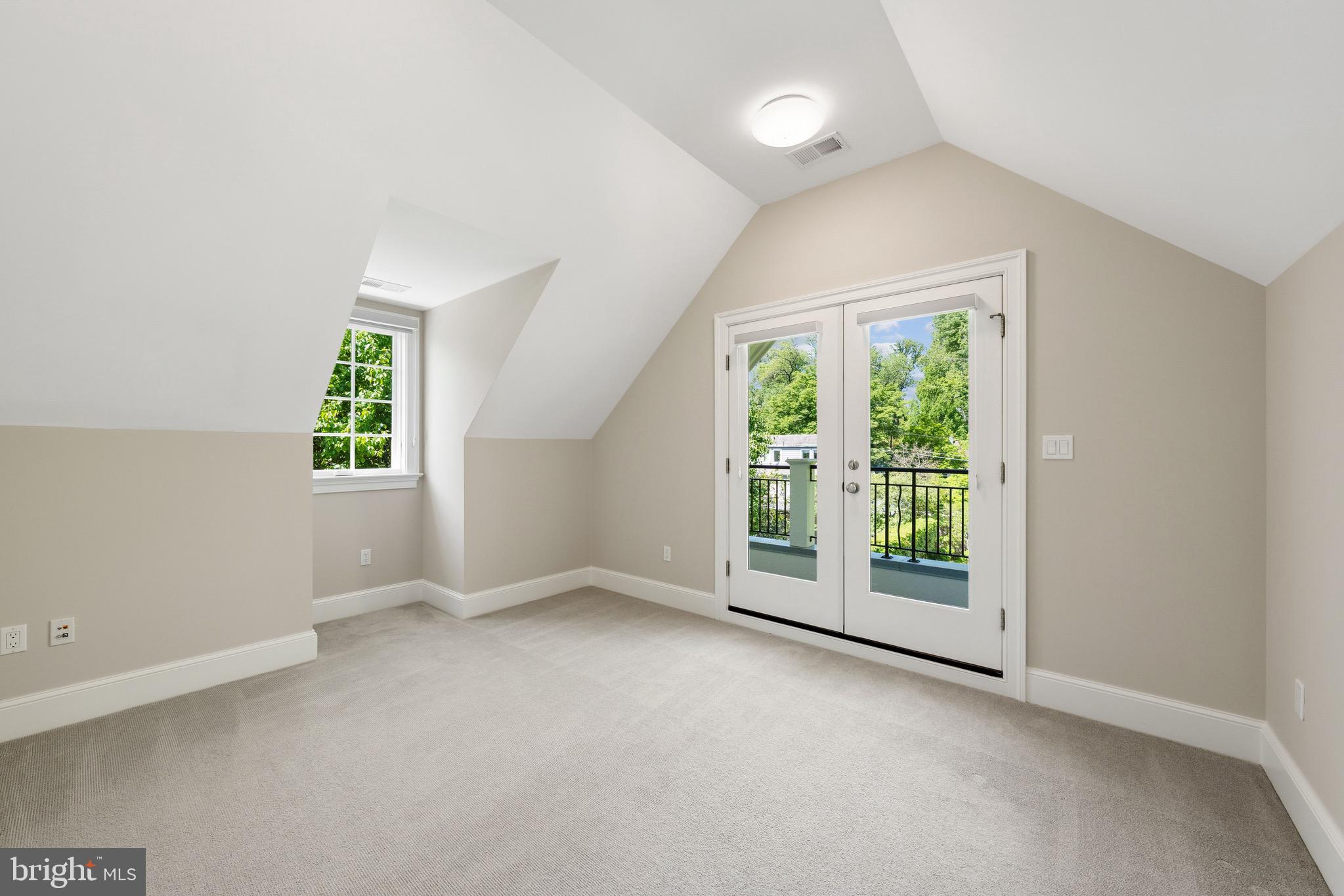 WESLEY HEIGHTS - Residential