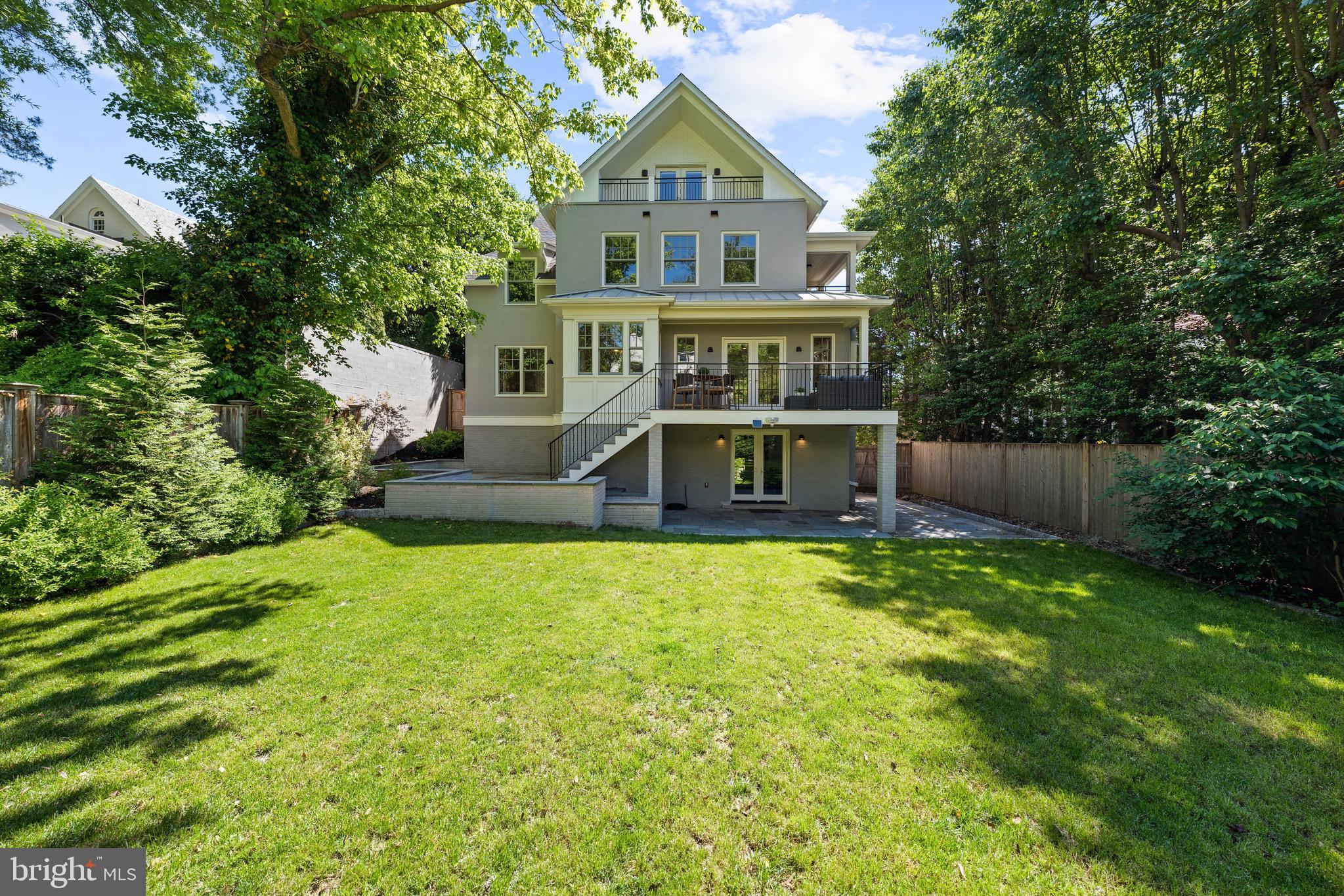 WESLEY HEIGHTS - Residential