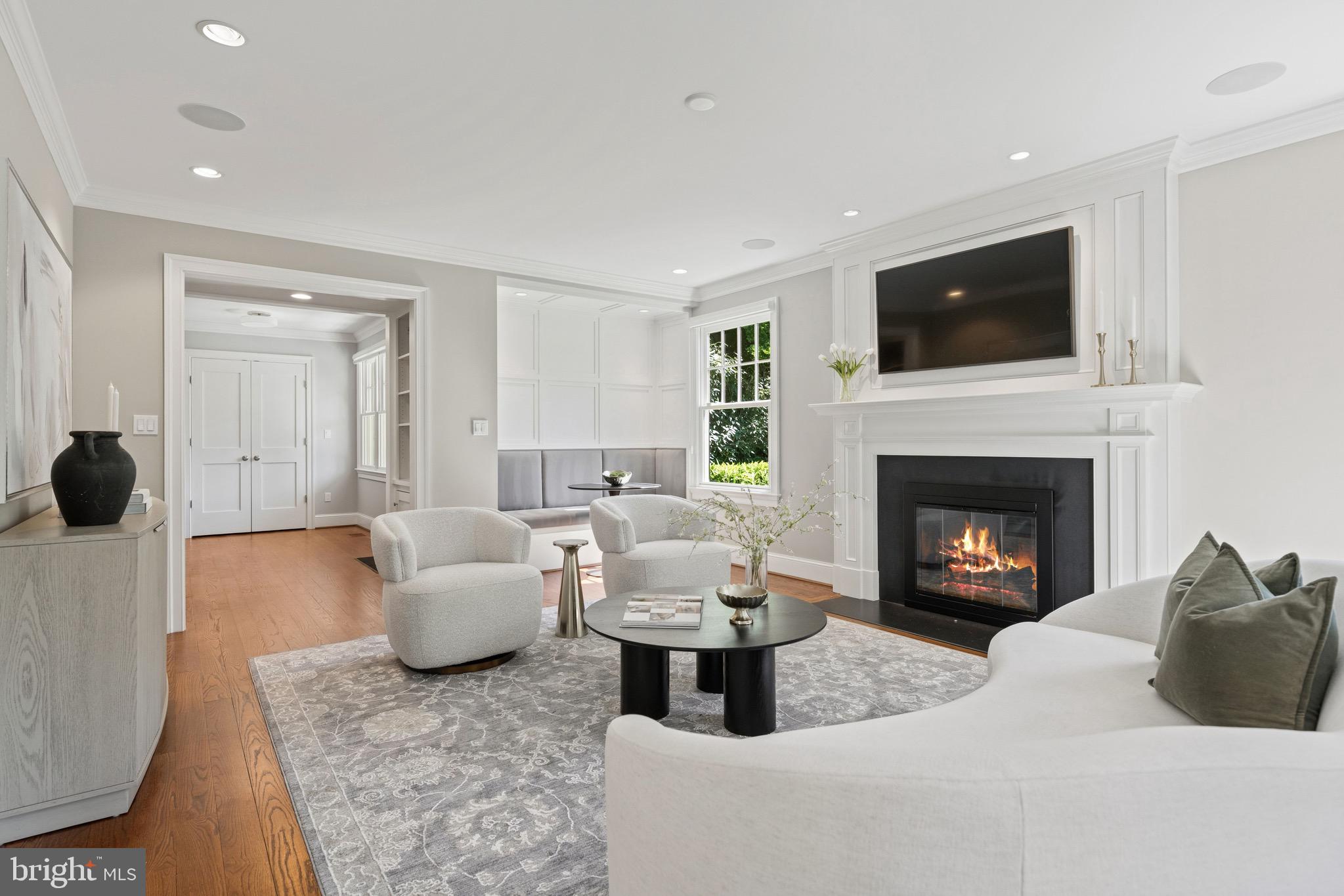 WESLEY HEIGHTS - Residential