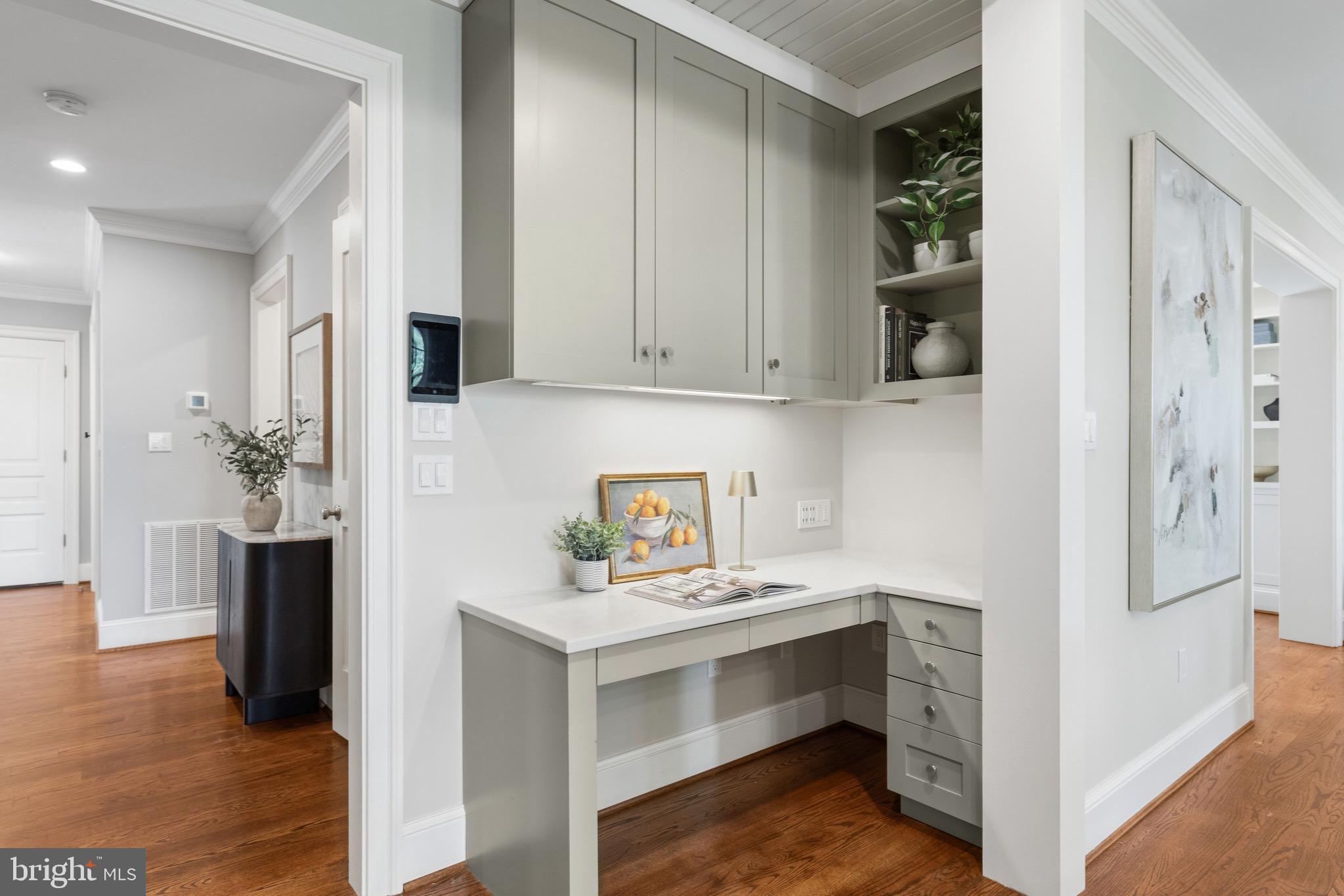 WESLEY HEIGHTS - Residential