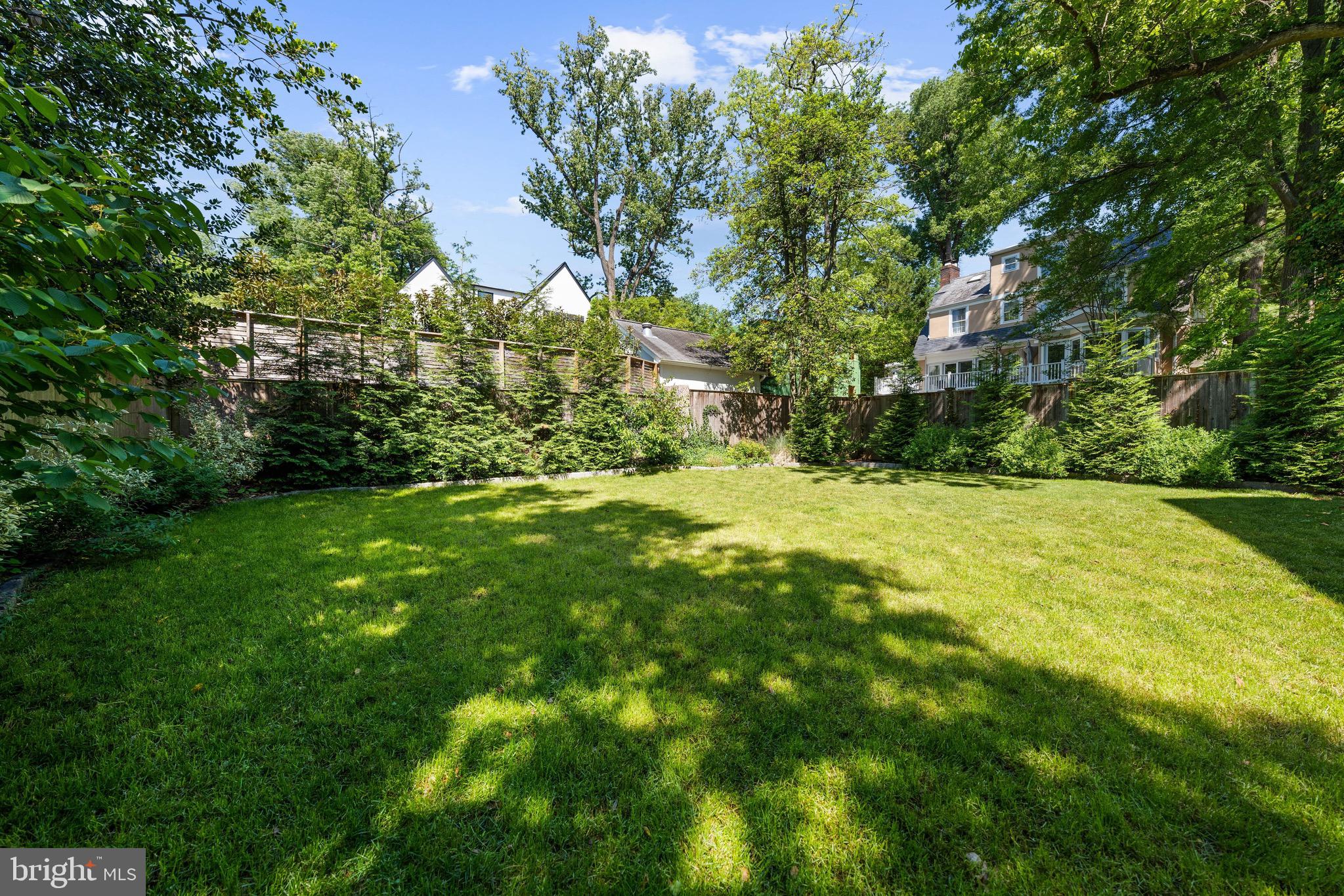 WESLEY HEIGHTS - Residential