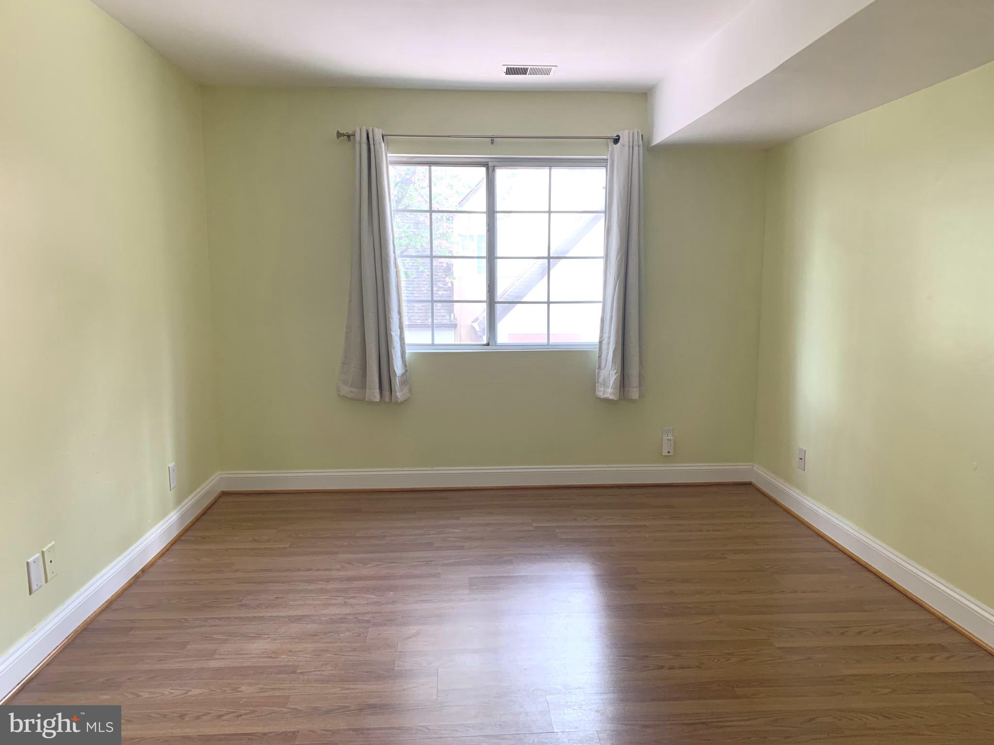 HEATHERFIELD - Residential Lease