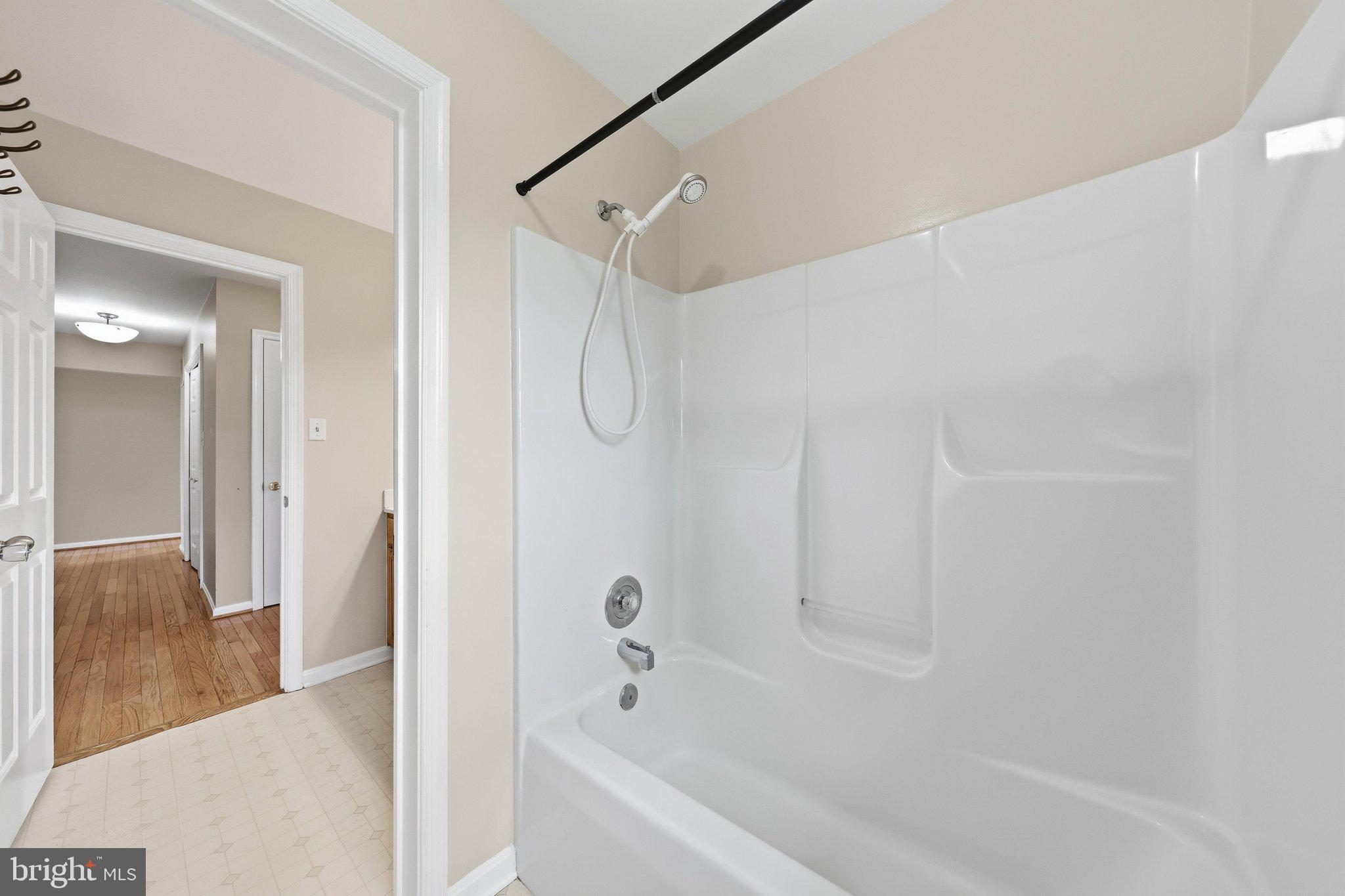 MUDDY RIVER FARMS - Residential