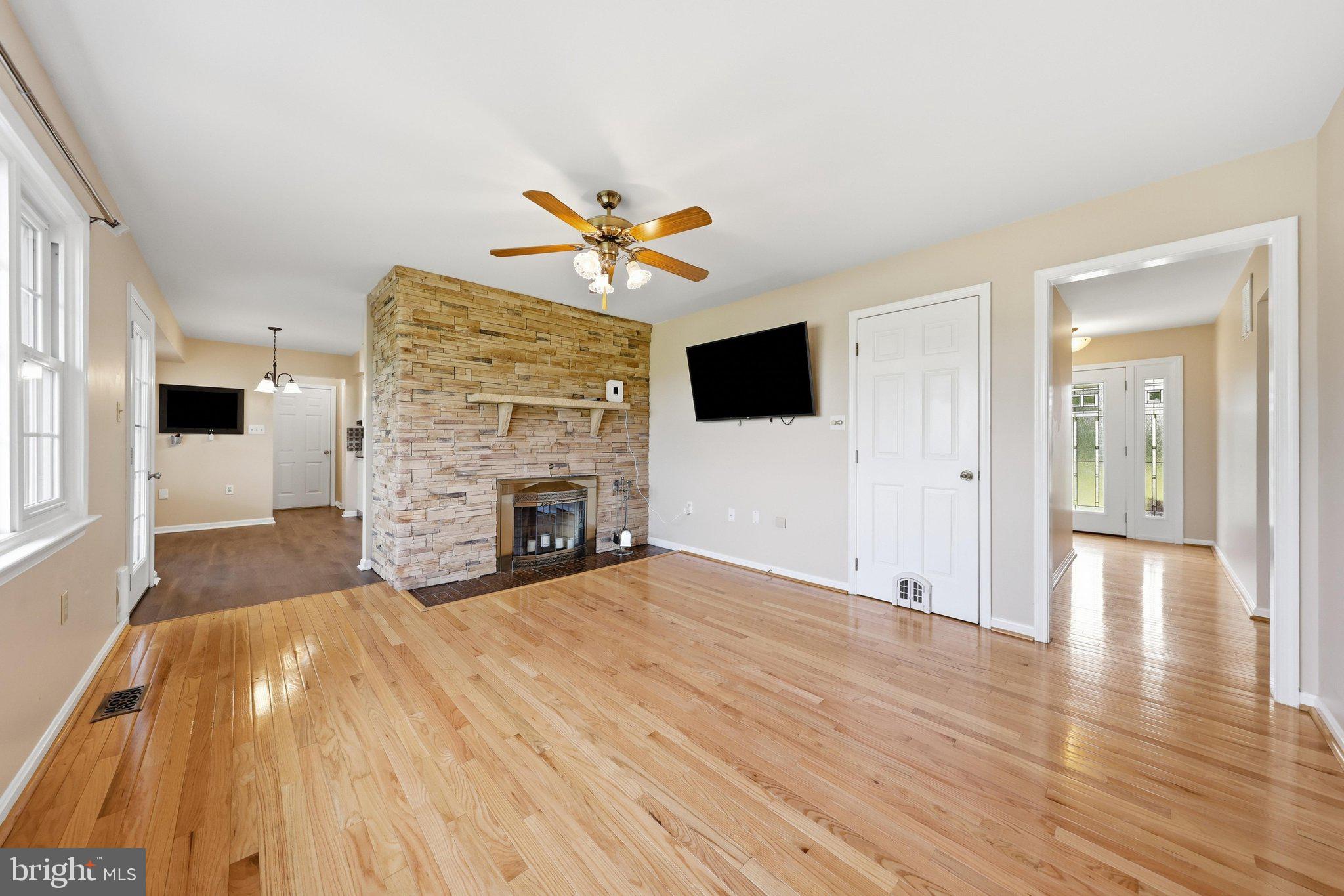 MUDDY RIVER FARMS - Residential