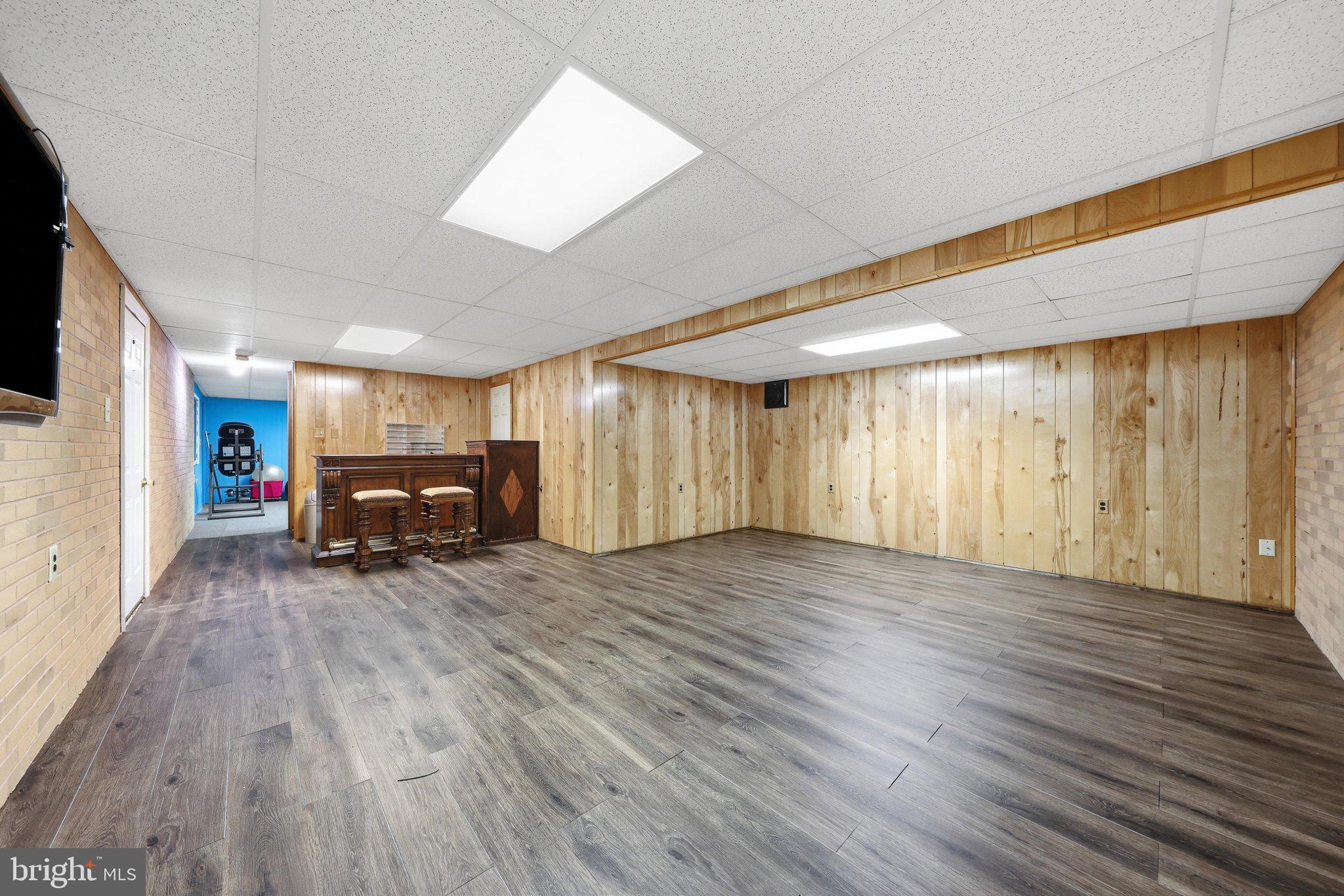 MUDDY RIVER FARMS - Residential