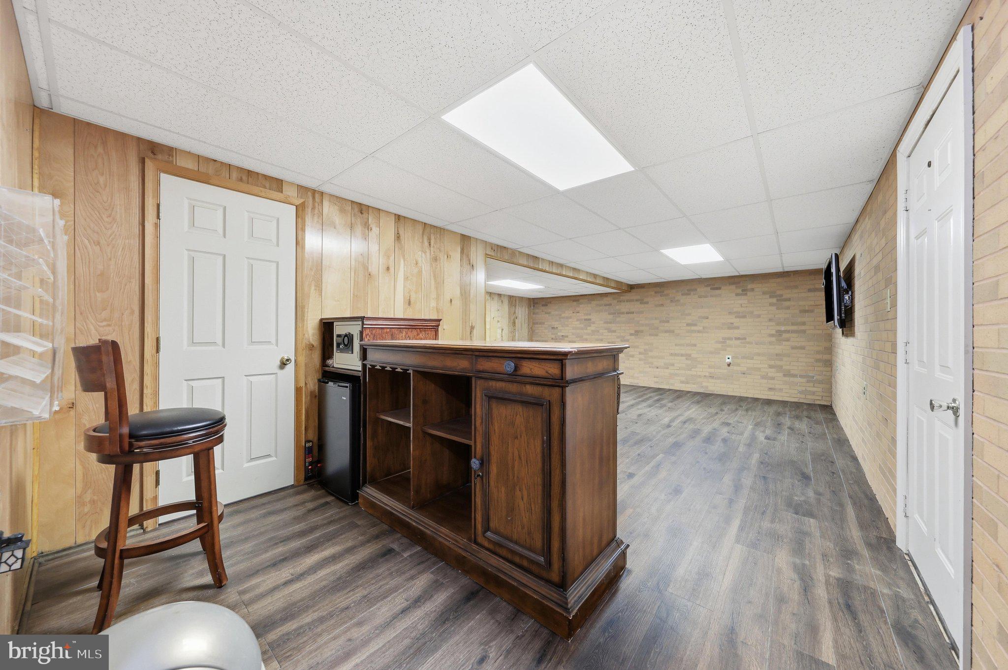 MUDDY RIVER FARMS - Residential