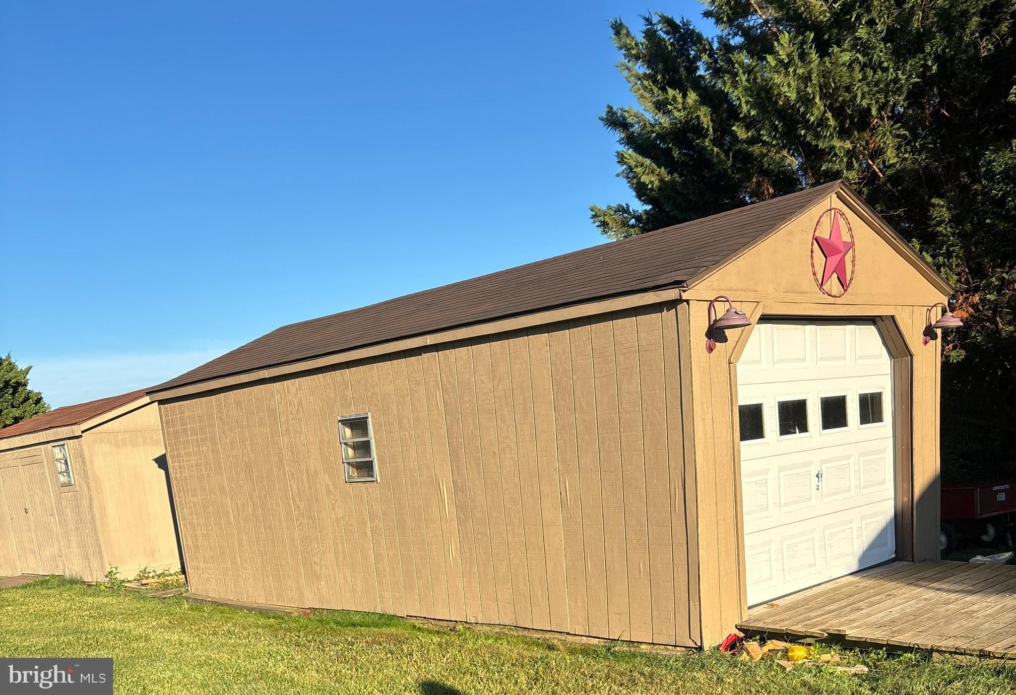 MUDDY RIVER FARMS - Residential