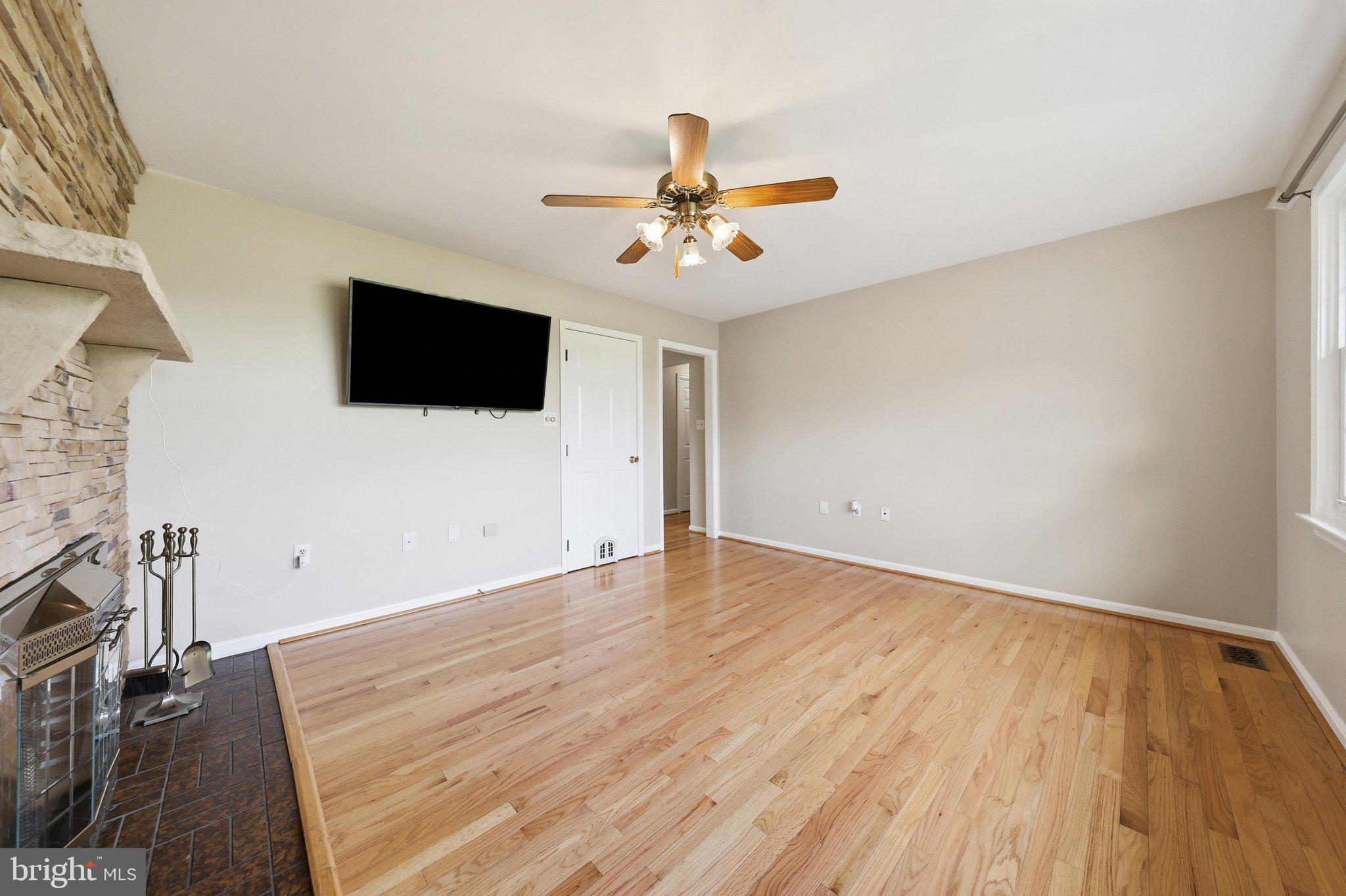 MUDDY RIVER FARMS - Residential