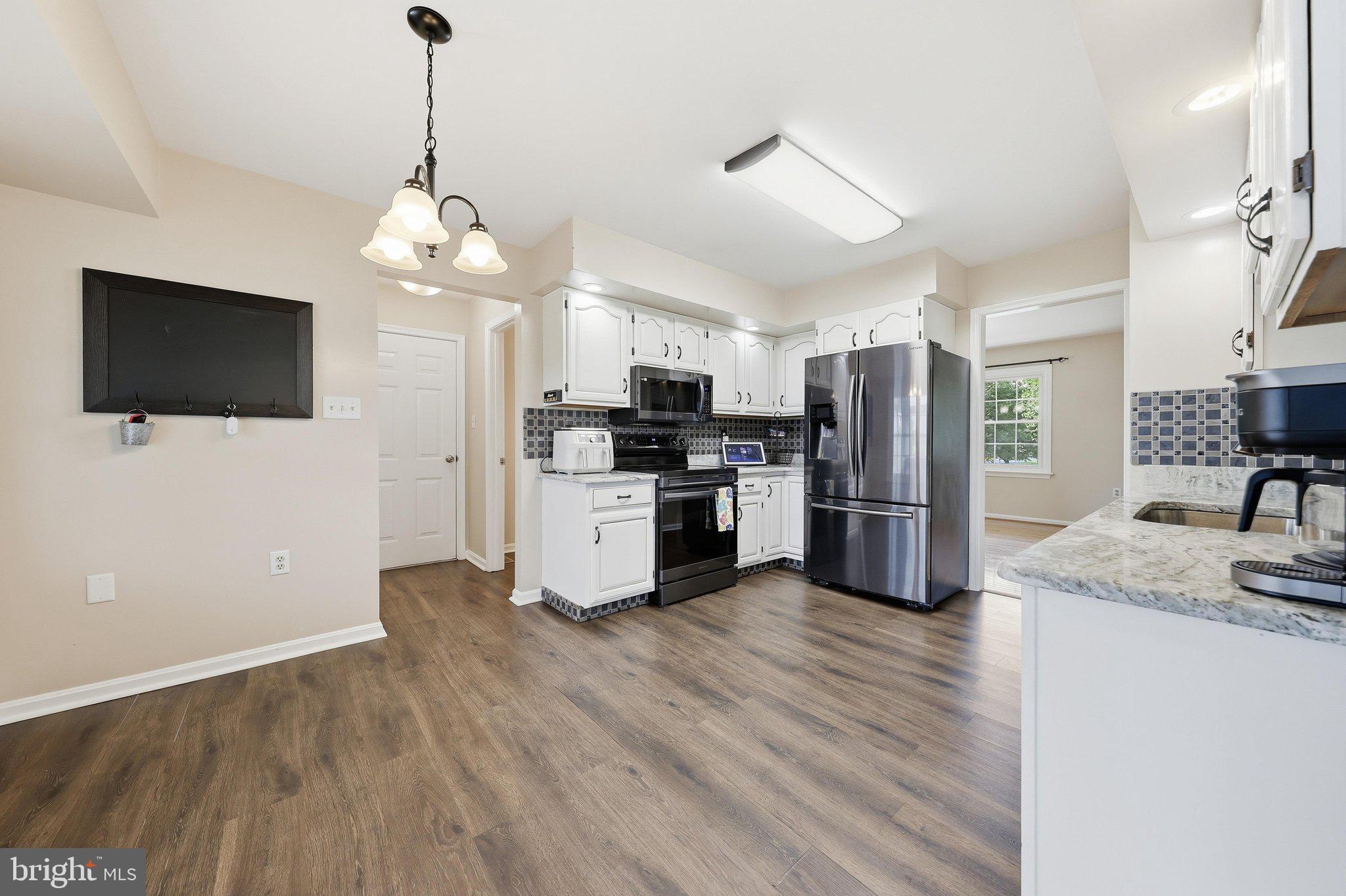 MUDDY RIVER FARMS - Residential