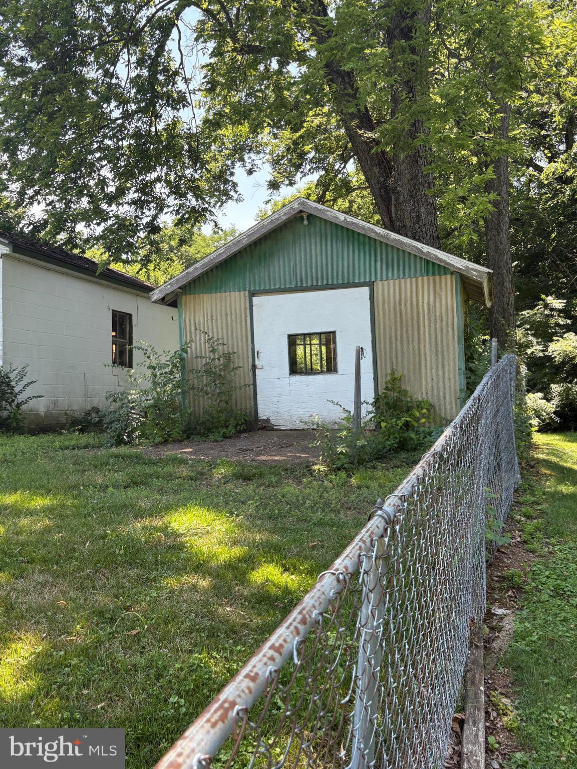 SOUTH MIDDLETON - Residential