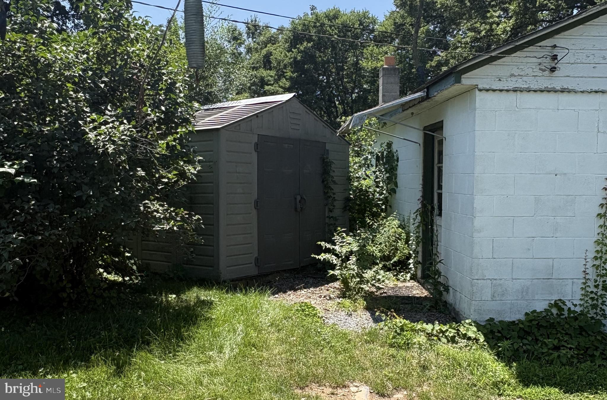 SOUTH MIDDLETON - Residential