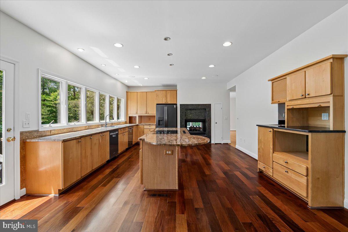 SOUTHDOWN ESTATES - Residential