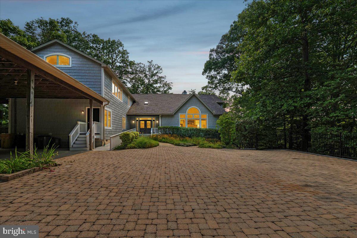 SOUTHDOWN ESTATES - Residential
