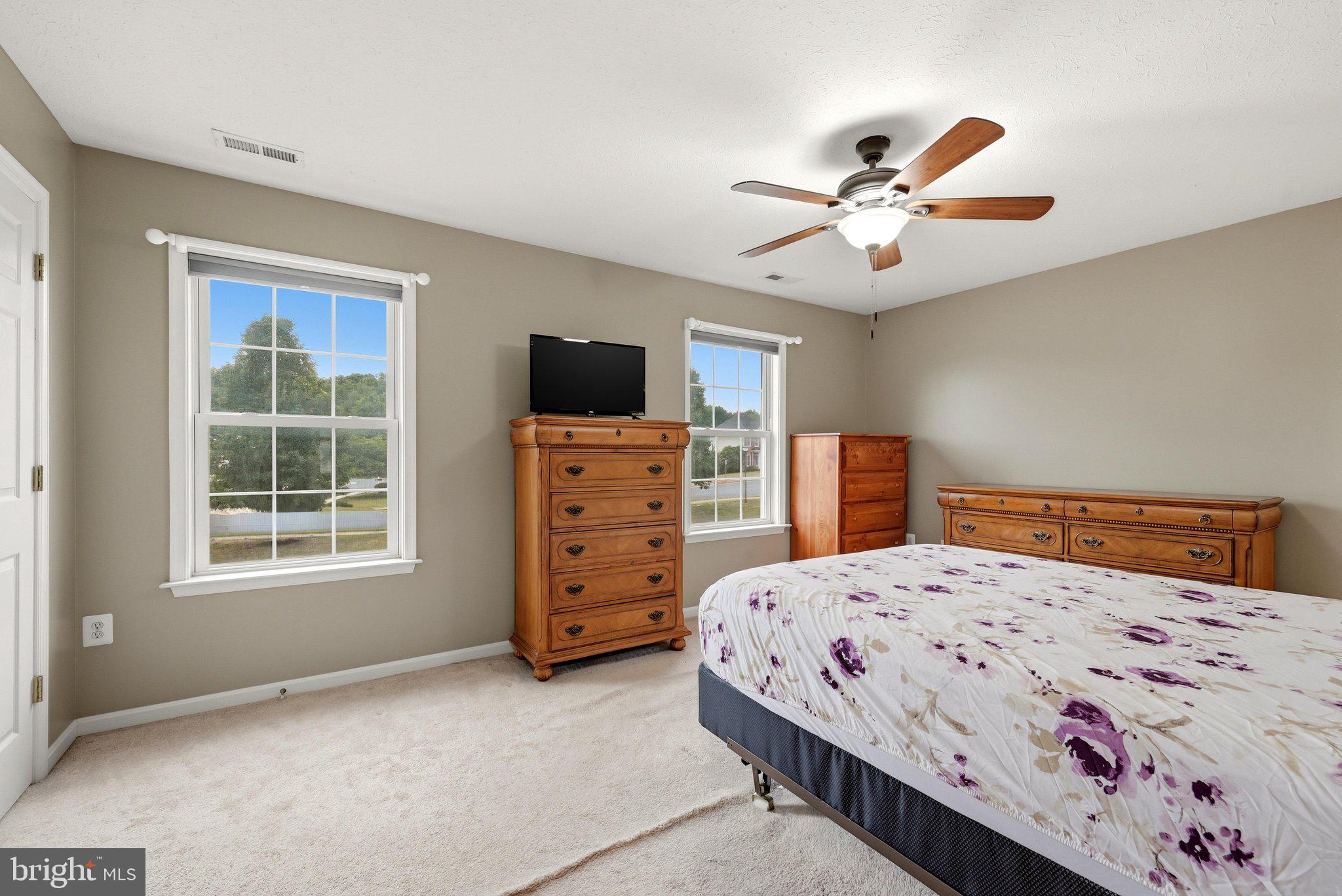 FOUNDERS LANDING - Residential