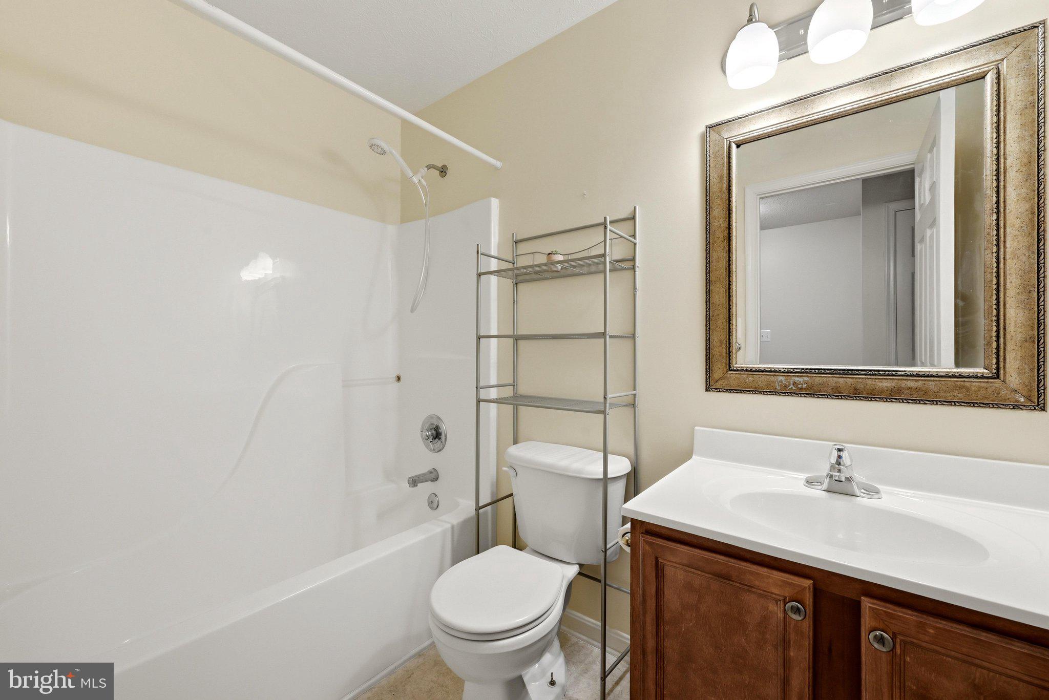FOUNDERS LANDING - Residential