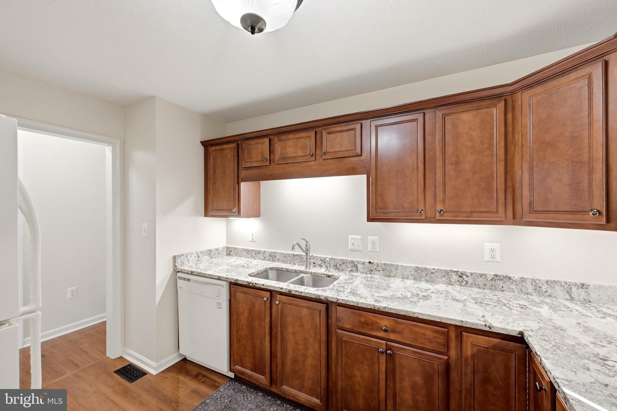 FOUNDERS LANDING - Residential