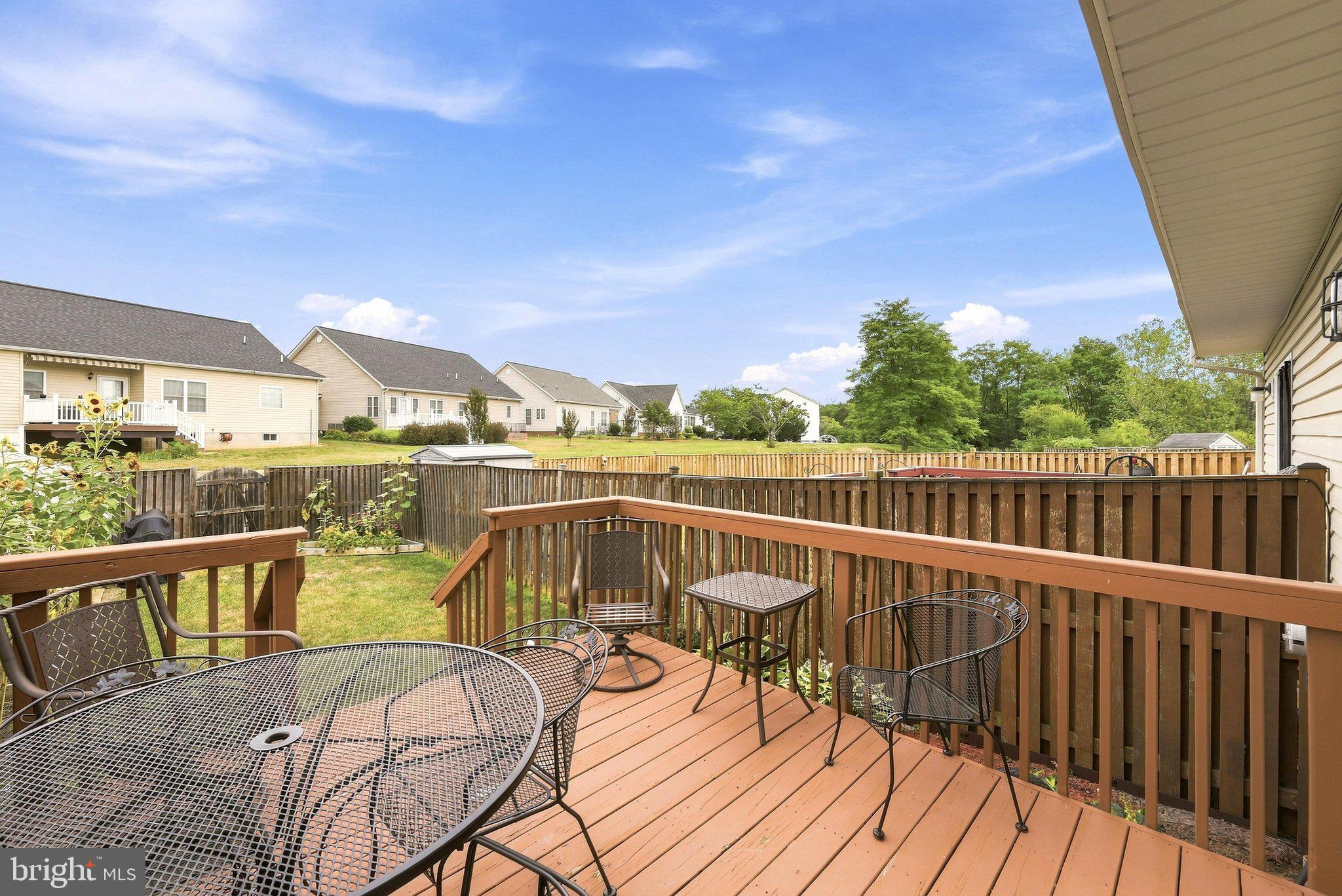 FOUNDERS LANDING - Residential