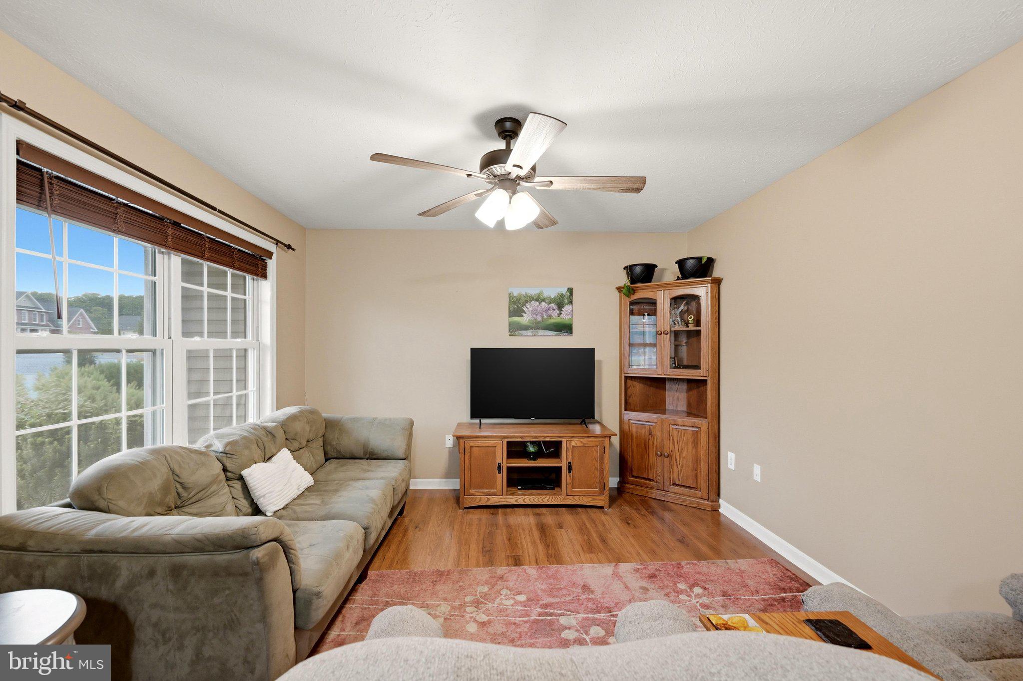 FOUNDERS LANDING - Residential
