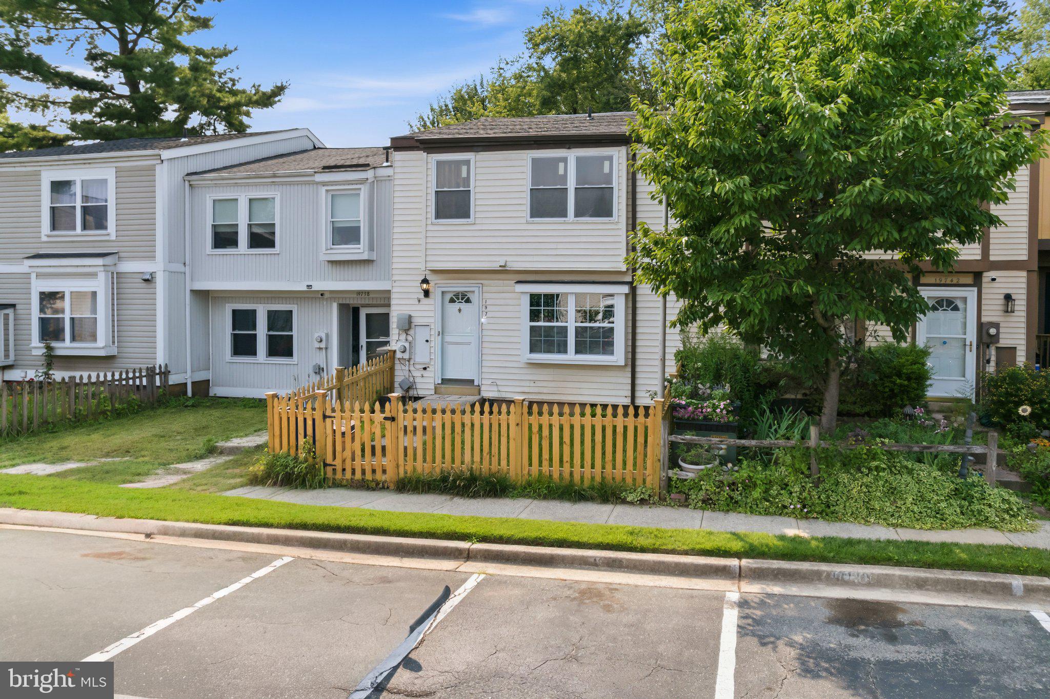 SUMMERHILL - Residential