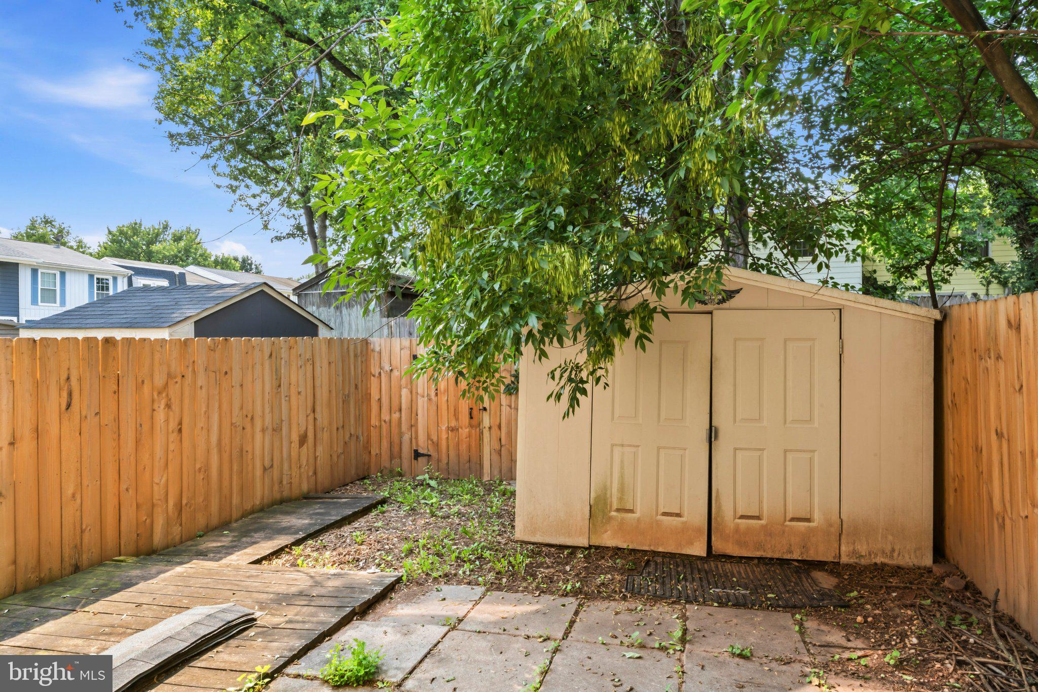 SUMMERHILL - Residential