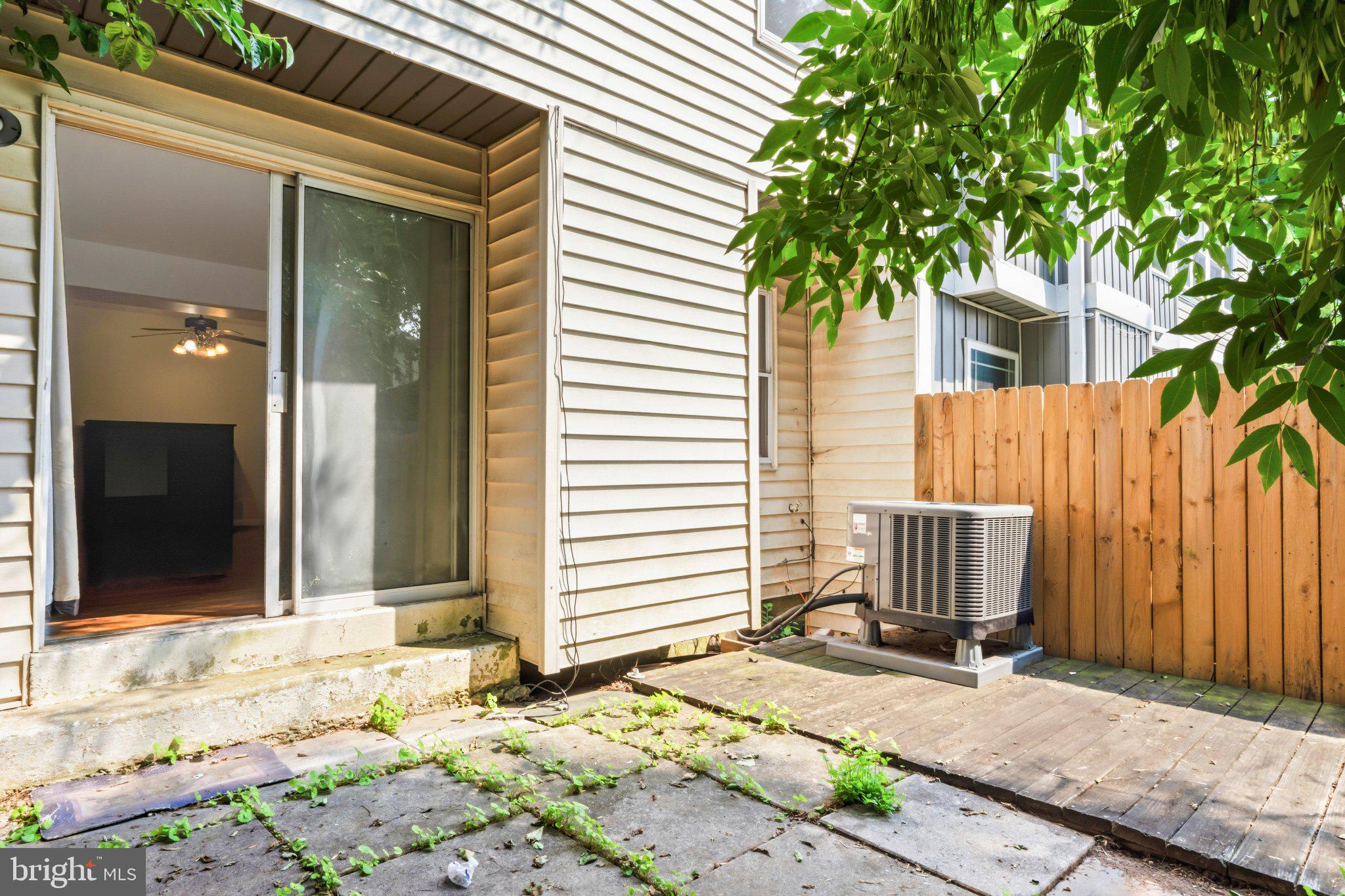 SUMMERHILL - Residential