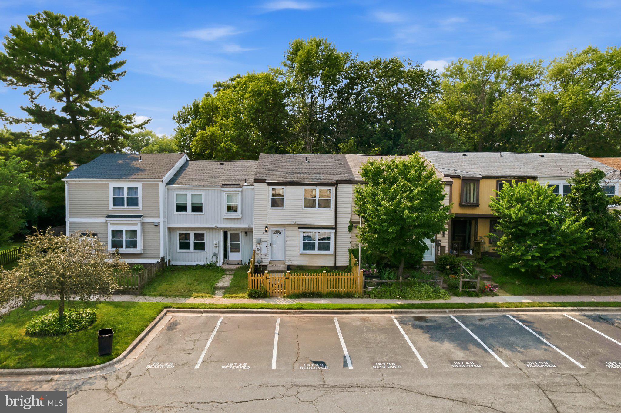 SUMMERHILL - Residential