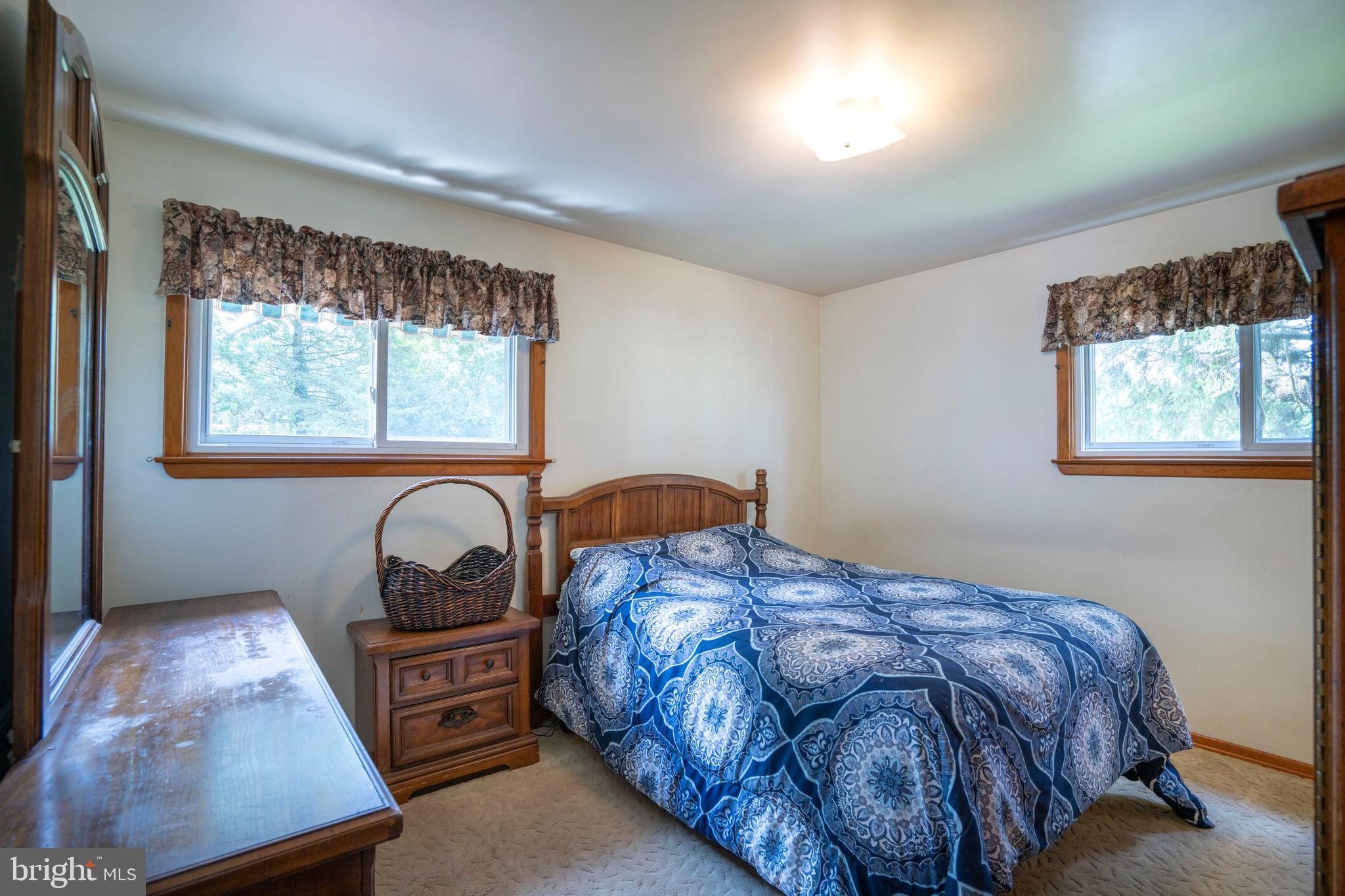 THE MEADOWS - Residential