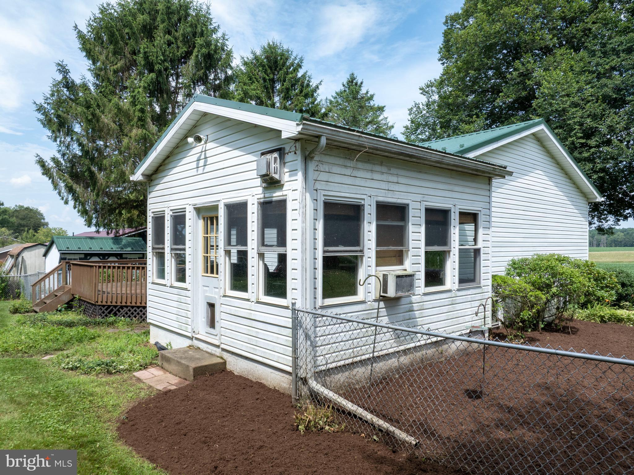 THE MEADOWS - Residential