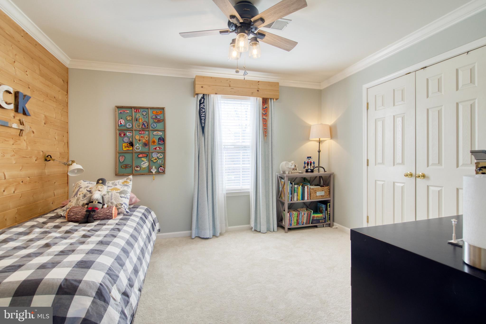 ASHBURN FARM - Residential