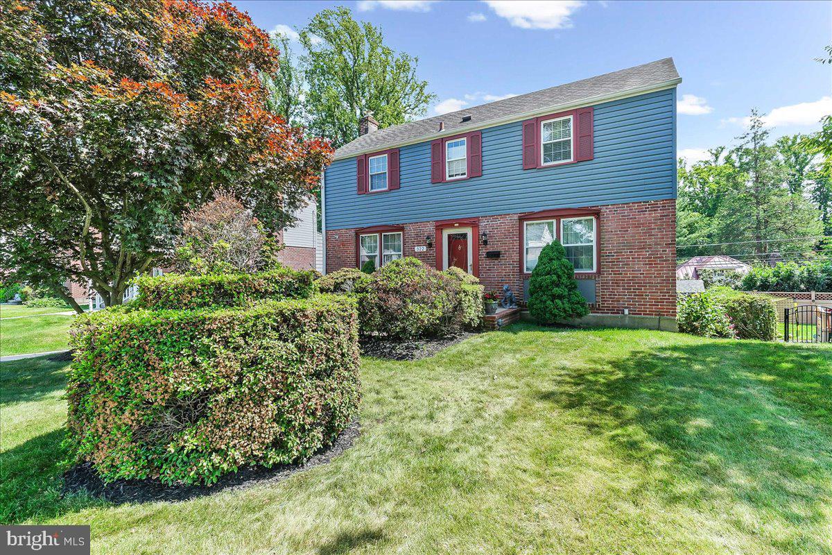 Welcome to this lovely single family Colonial in the Chatham Park section of Havertown! You will find a warm and welcoming atmosphere when you step inside this home! The spacious living room offers recessed lighting and crown molding and is open to a formal dining room. The kitchen has plenty of cabinet and counter space with gas cooking, tile backsplash and large window overlooking a peaceful backyard. Head upstairs to find 3 bedrooms each with ceiling fans and ample closet space. A full hall bath completes this level. Enjoy hanging out and relaxing in the finished lower level with a full bathroom, laundry and walkout to large backyard which is a great space to entertain and gather with family and friends.  Some additional features include newer HVAC, hardwoods under carpets, and  great natural light throughout. Close to schools, parks, shops and restaurants and all Havertown has to offer. Dont miss this one and make your appointment today!
