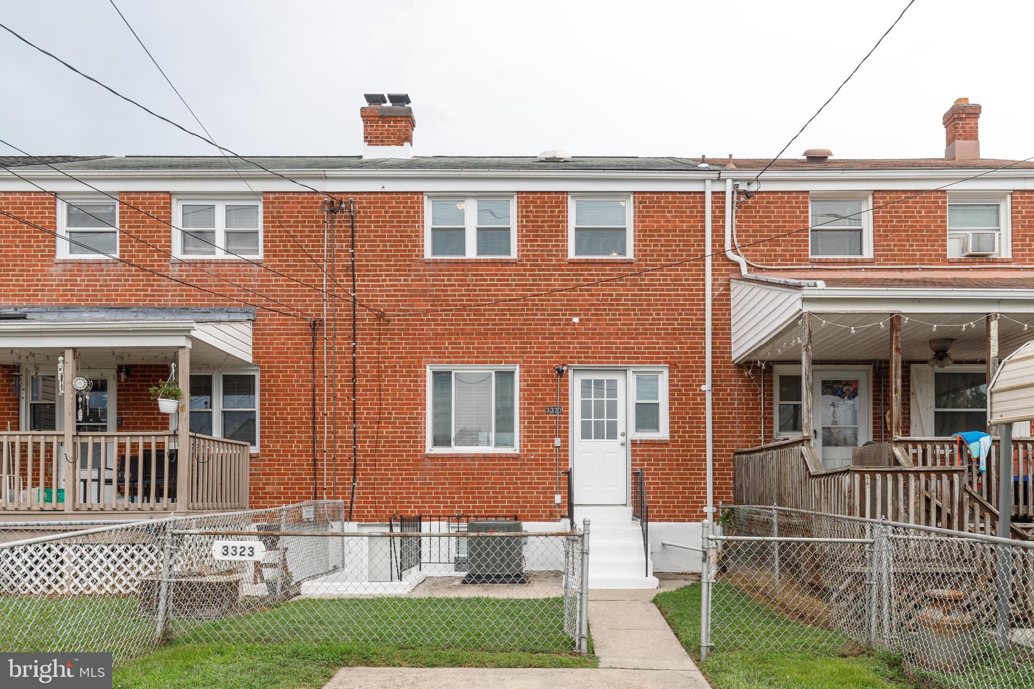 CHARLESMONT - Residential