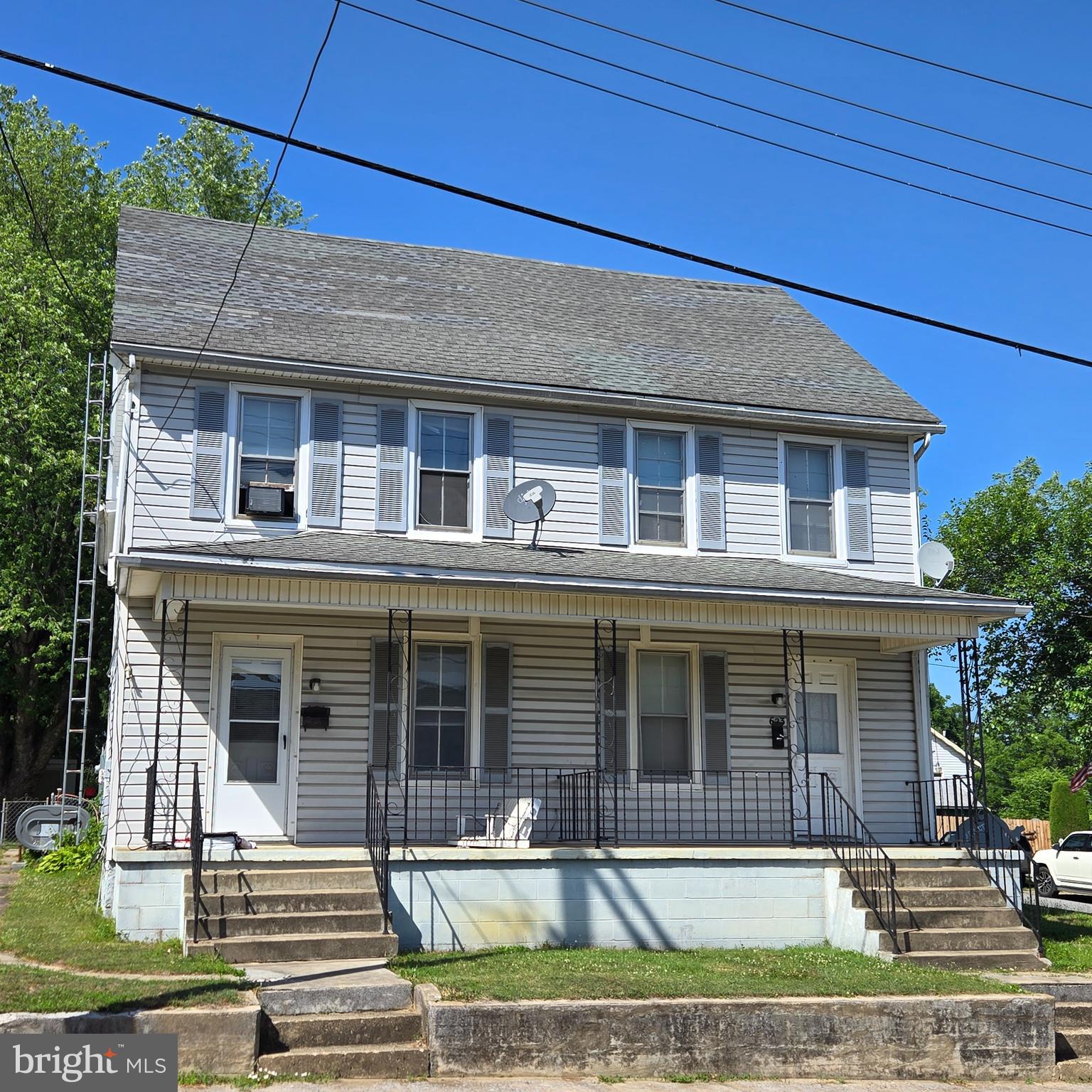 Investment opportunity in Martinsburg, WV! This well-maintained duplex offers two spacious 3-bedroom units, providing excellent rental potential and versatility for investors or owner occupants. Each side features three bedrooms and offers comfortable living space with the convenience of separate units. One unit is currently leased on a month-to-month basis, providing flexibility for future ownership plans, while the second unit is secured with a one-year lease, offering immediate rental income stability. Located in Martinsburg, this income-producing property is conveniently situated near local amenities, shopping, dining, commuter routes, and employment opportunities. Whether you are expanding your real estate portfolio or looking for a property with built-in rental potential, this Martinsburg duplex presents a great opportunity to own a multi-family investment property in the Eastern Panhandle of West Virginia.