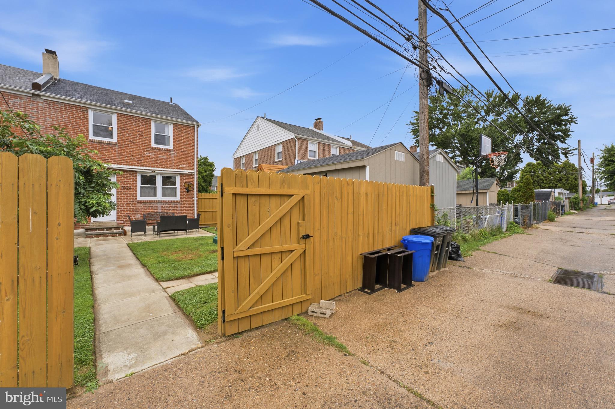 DREXEL PARK GARDEN - Residential