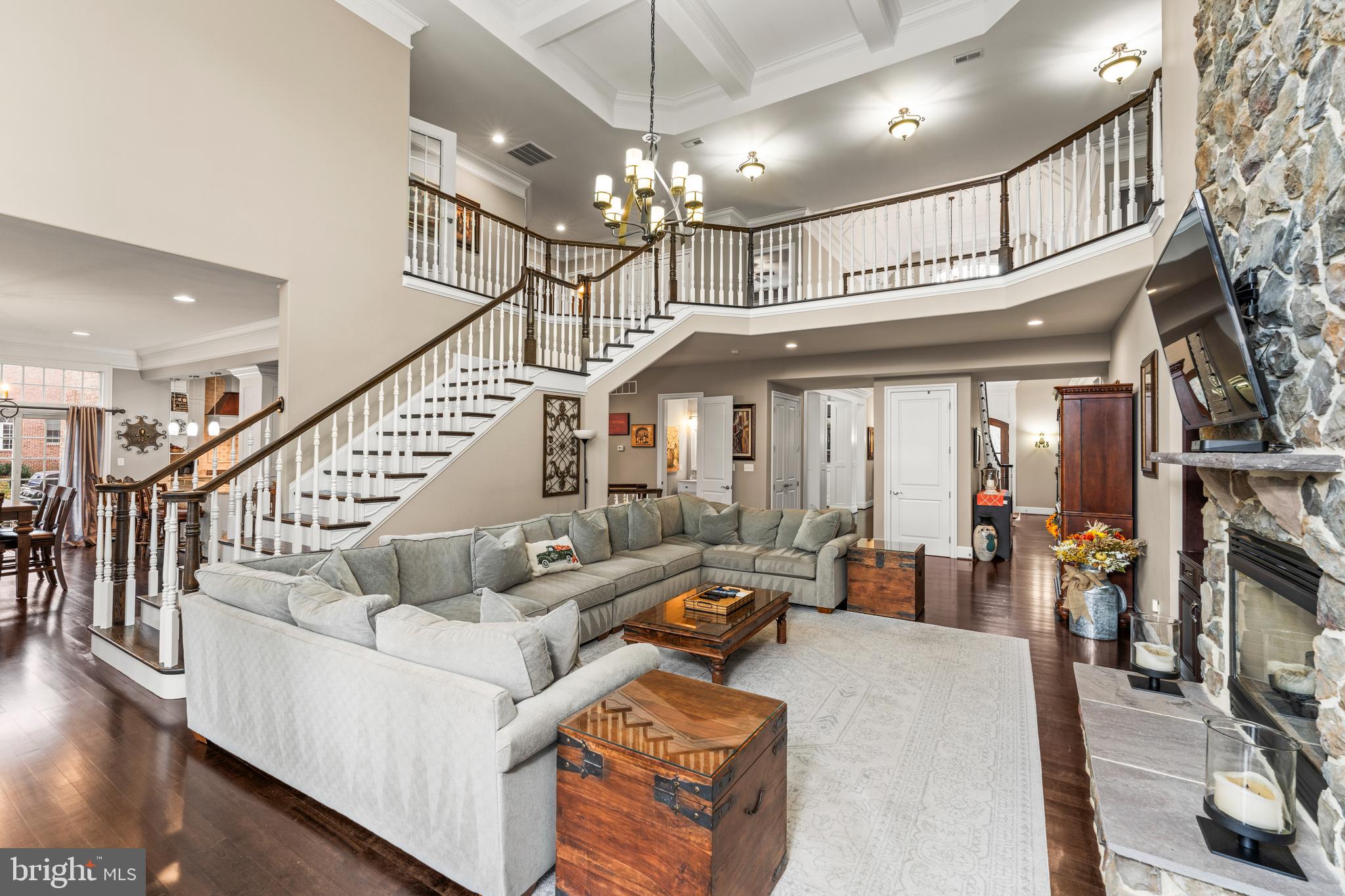 MEDFORD - Residential